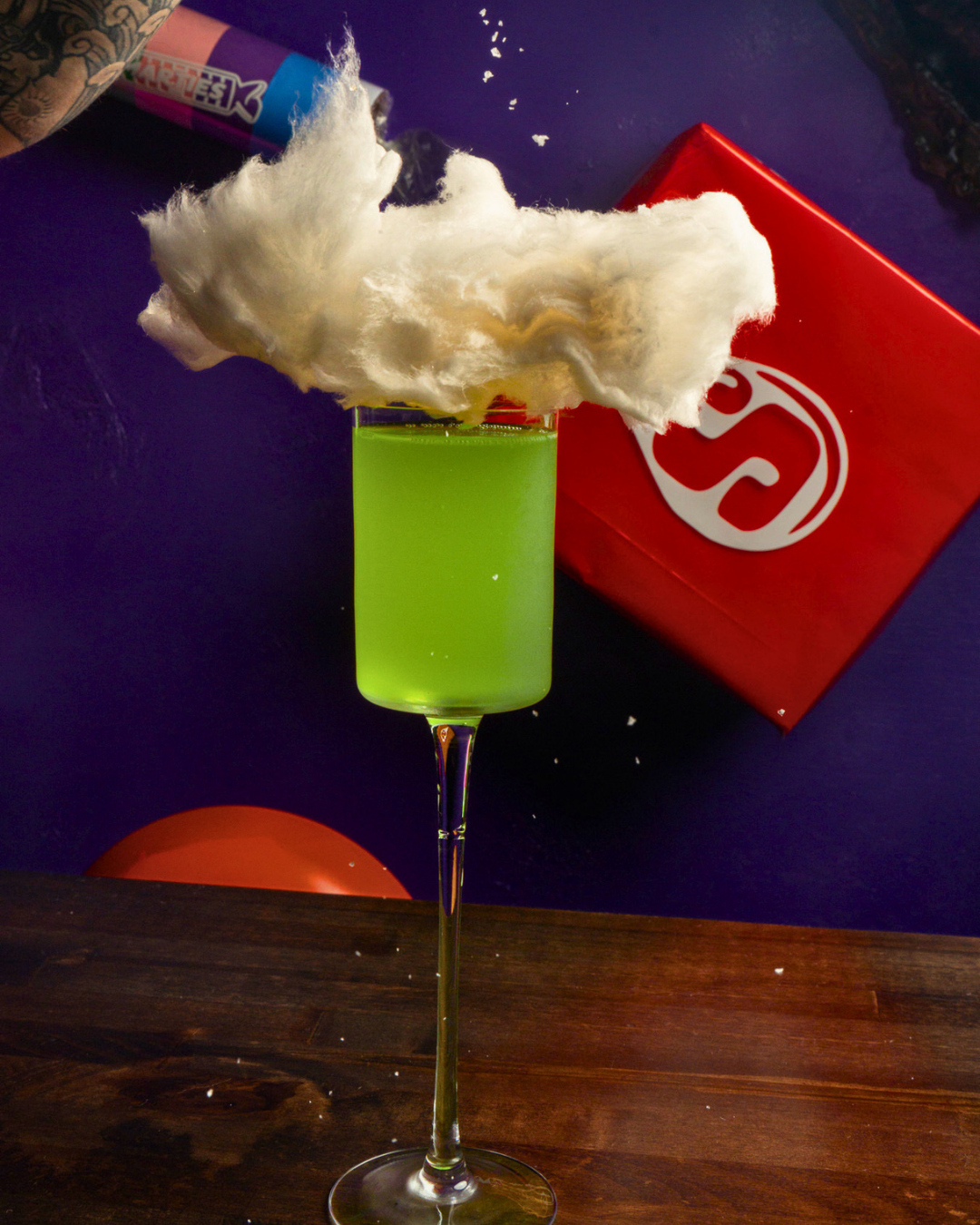 Fizzy Lifting Room: outfitters vodka, apple pucker, sour apple honey, granny smith verjus, lemon bitters, force carbonated, topped with a salted caramel air