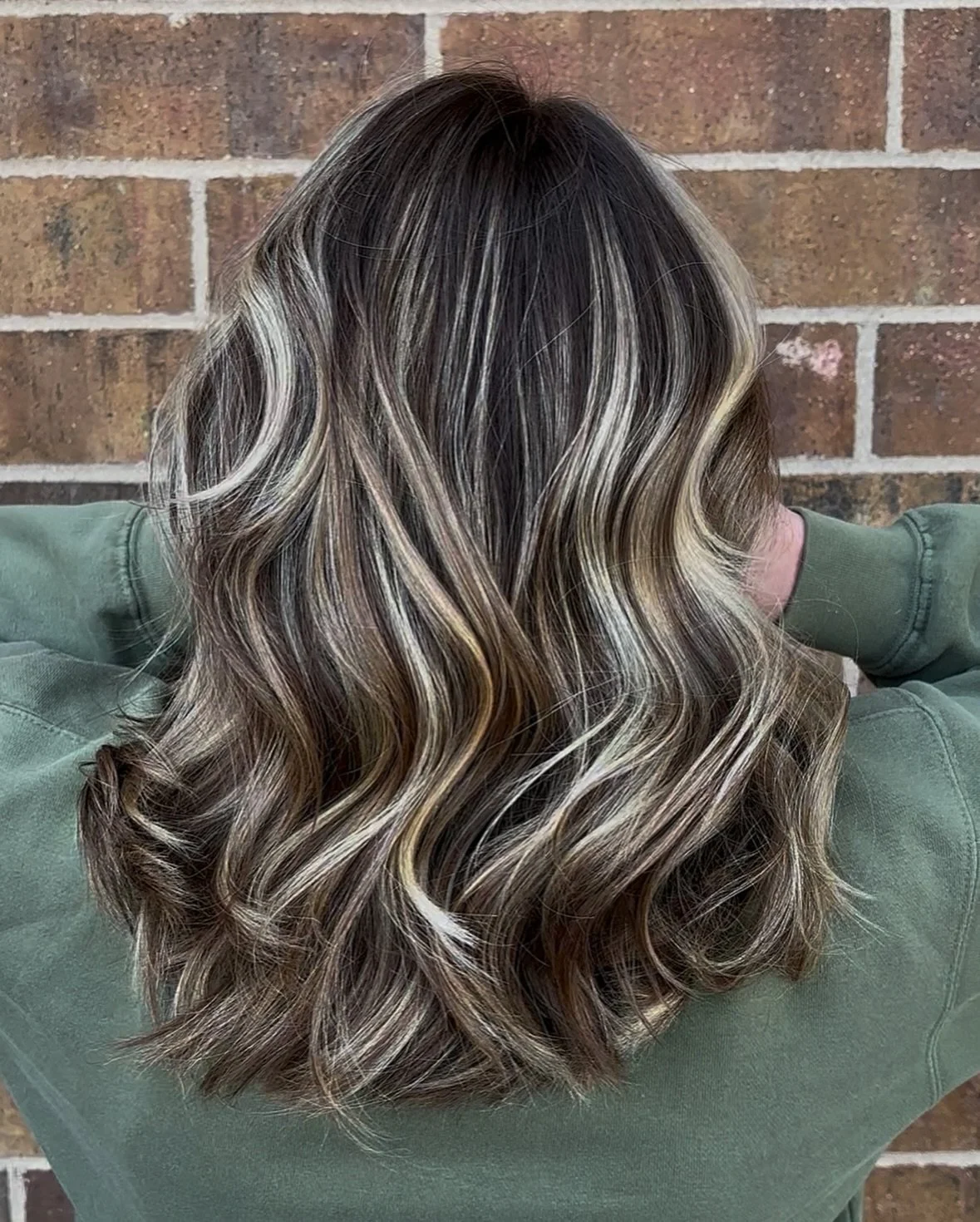 Highlights so bright, you&rsquo;d think my clients were the April sun ✨😎