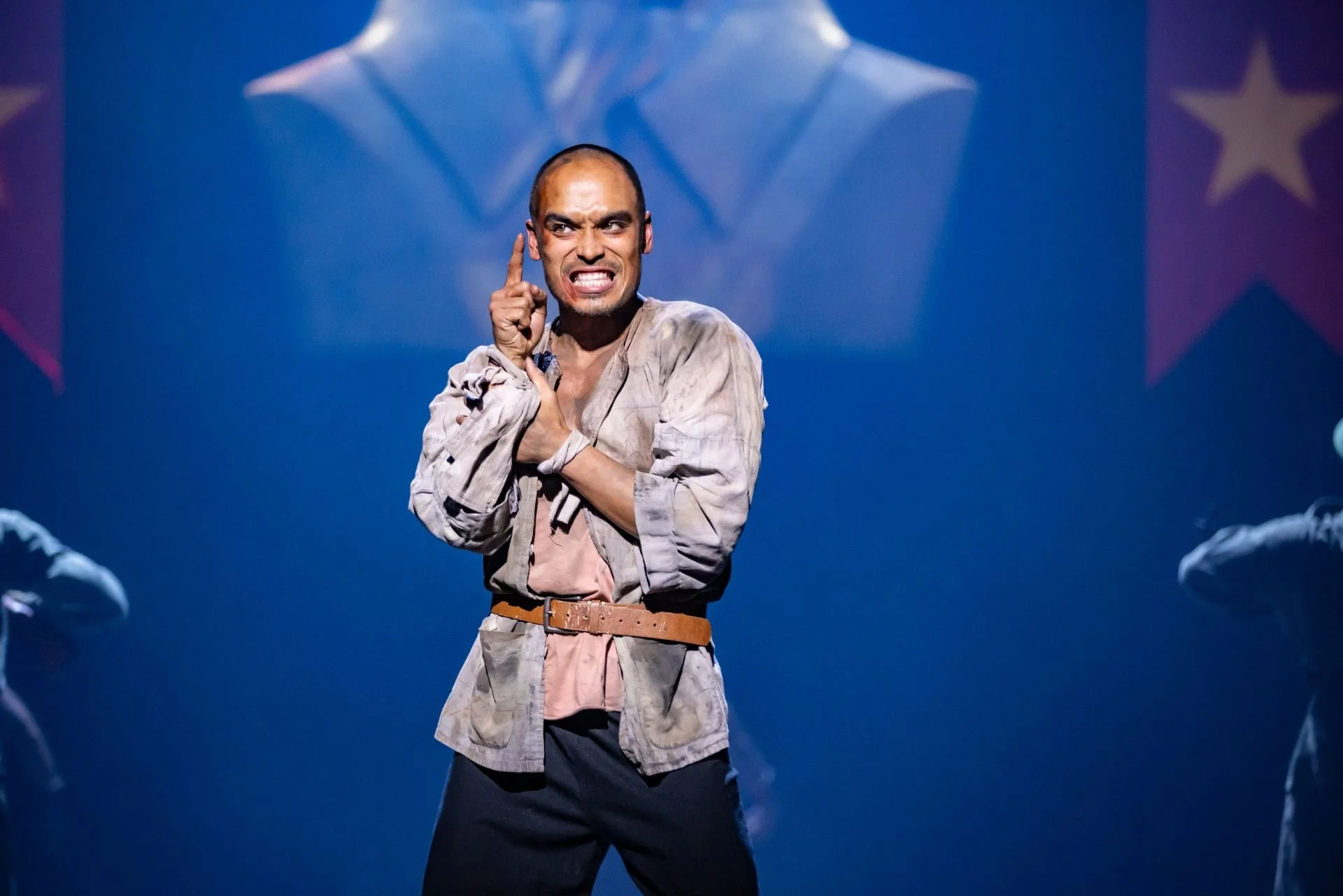 10.-seann-miley-moore-the-engineer-in-the-australian-production-of-miss-saigon-photo-by-daniel-boud.jpg