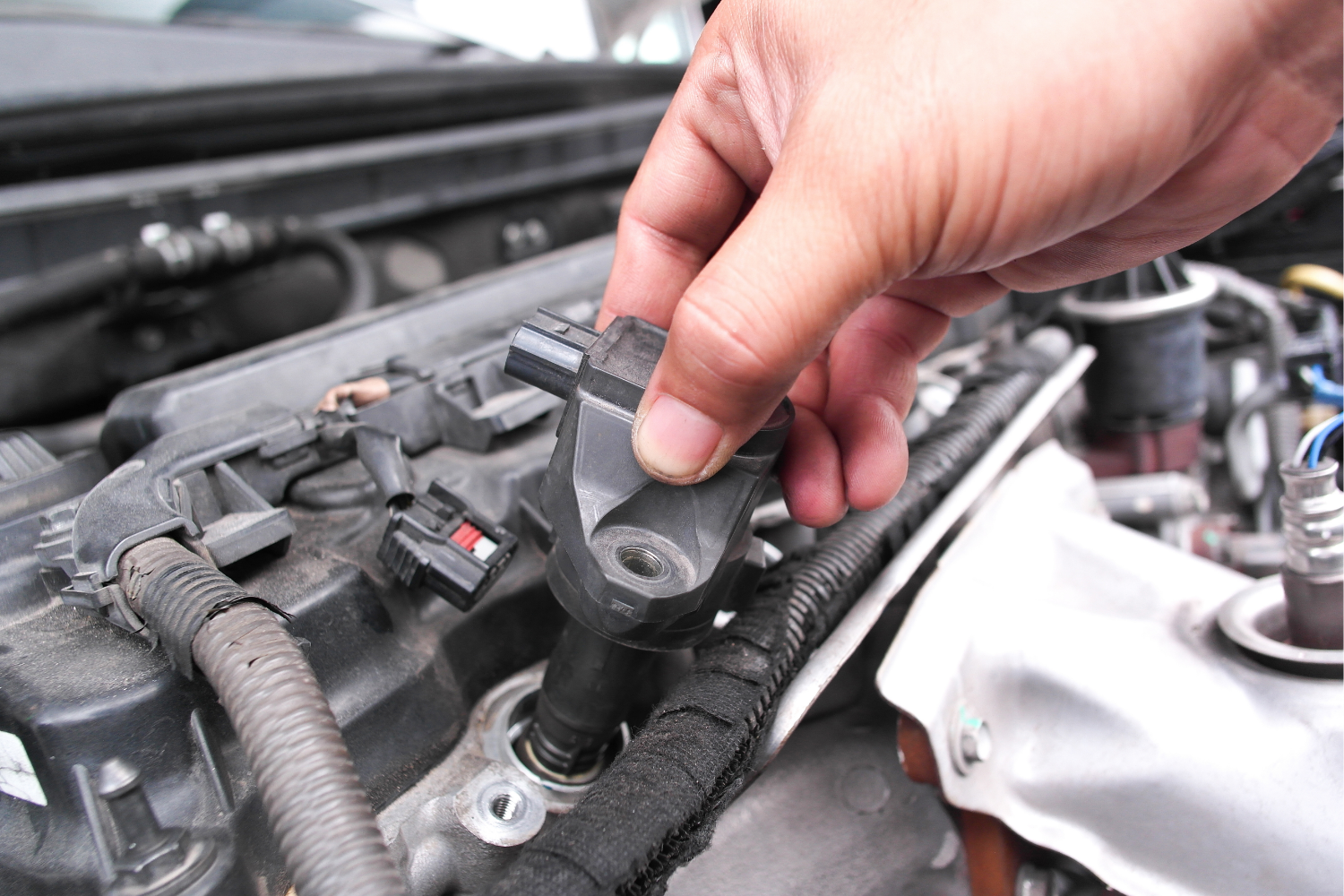 Ignition Repair vs. Ignition Replacement: Which Does Your Car Really Need?