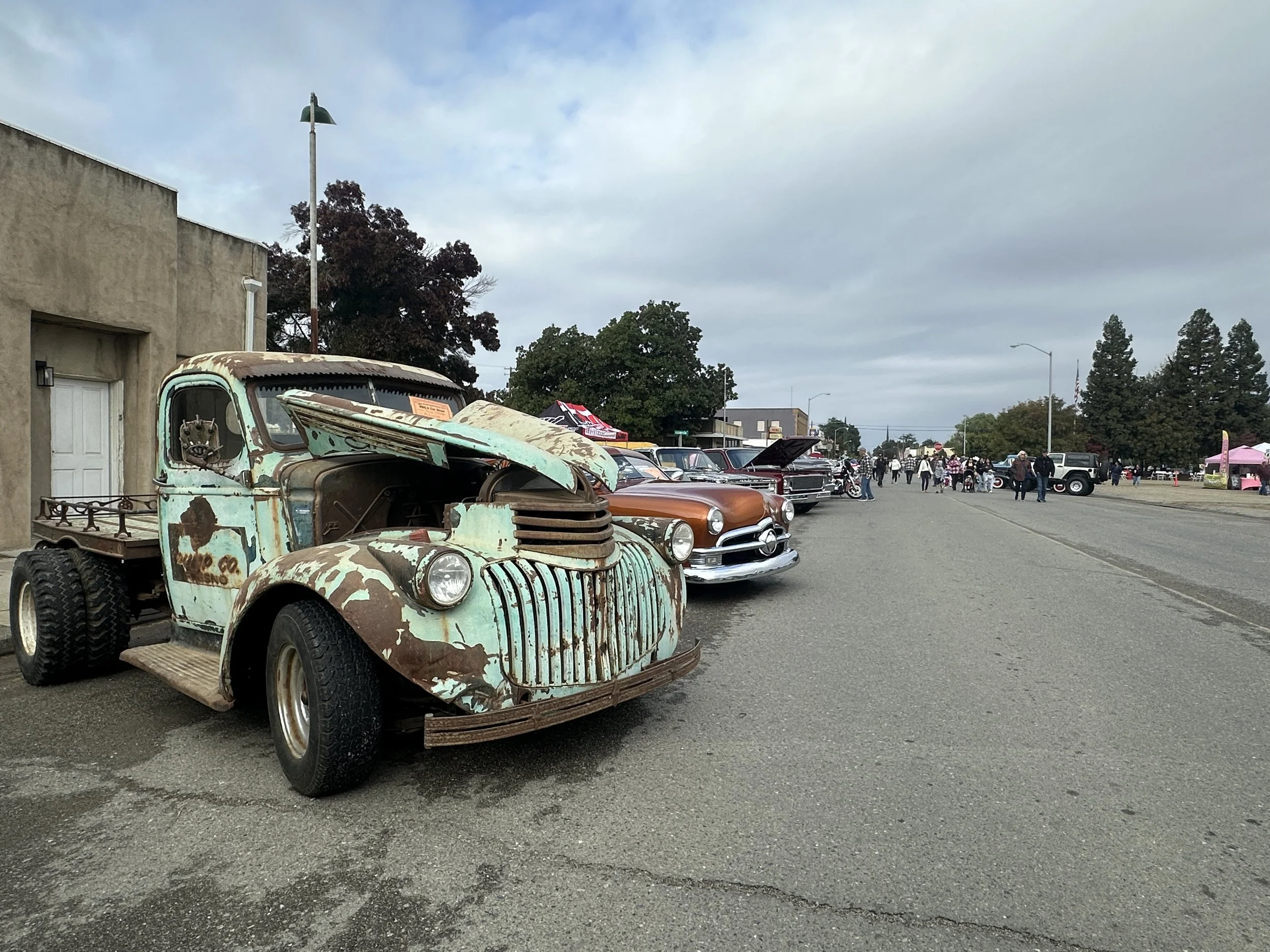Classic Cars, Community Spirit Fill Arbuckle Streets