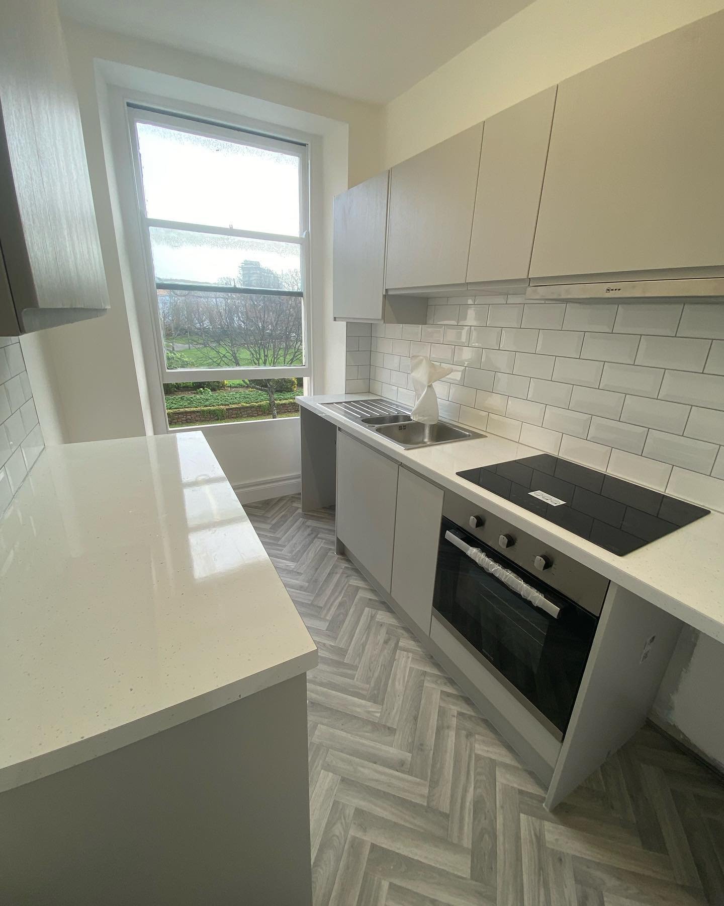 Rental Property New Kitchen - Style: Gallo, Colour: Light Grey
New Tiling: Johnson Tiles, Metro Bevel
Supply & Install (Including electrics and plumbing)