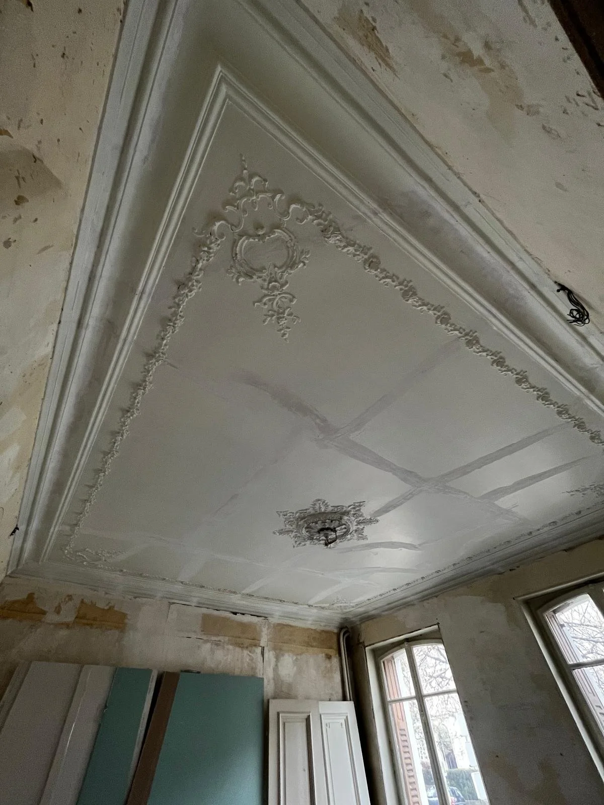 Plafond en cours de restauration