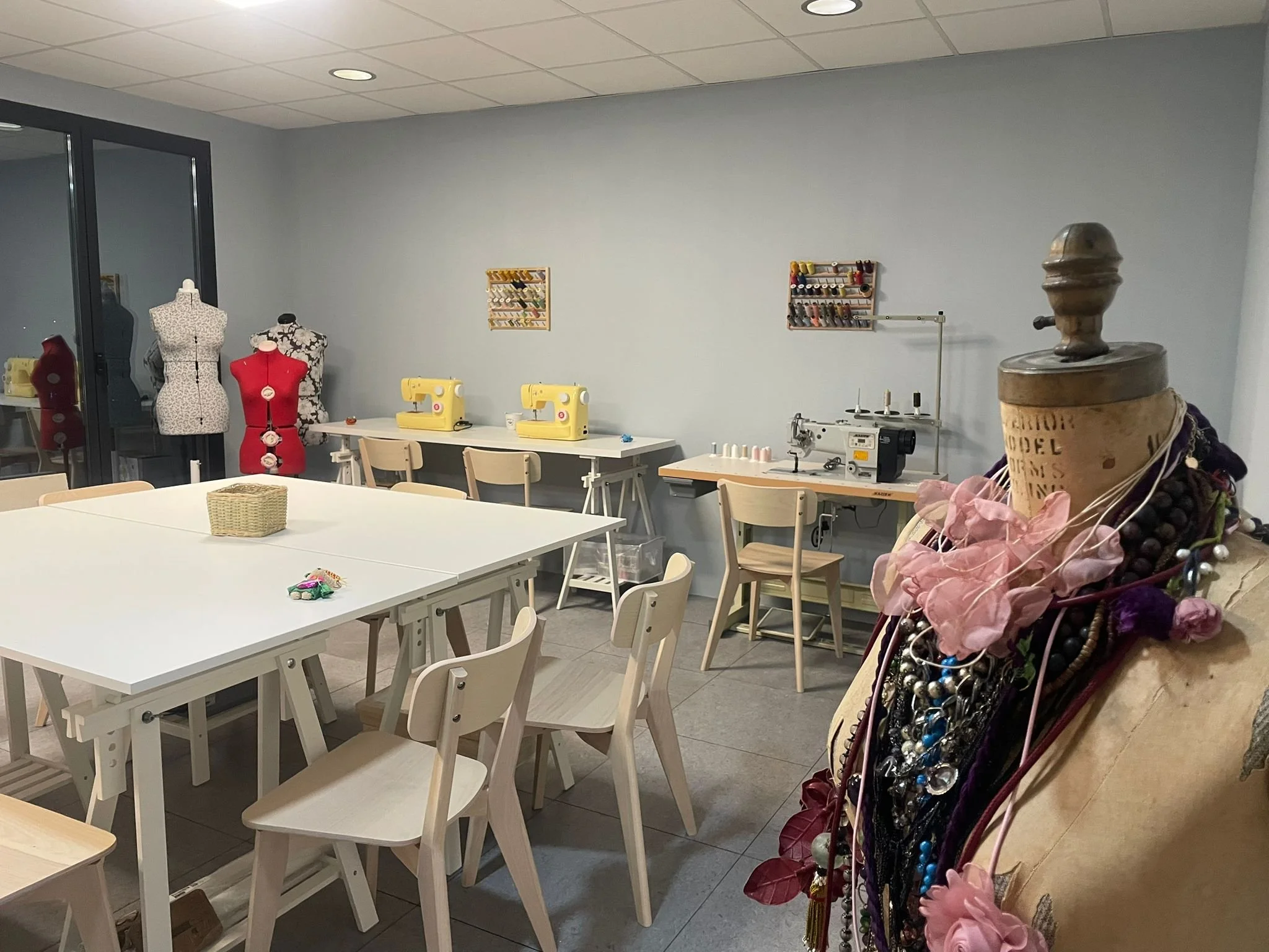 Taller de costura  Vivi Seijas