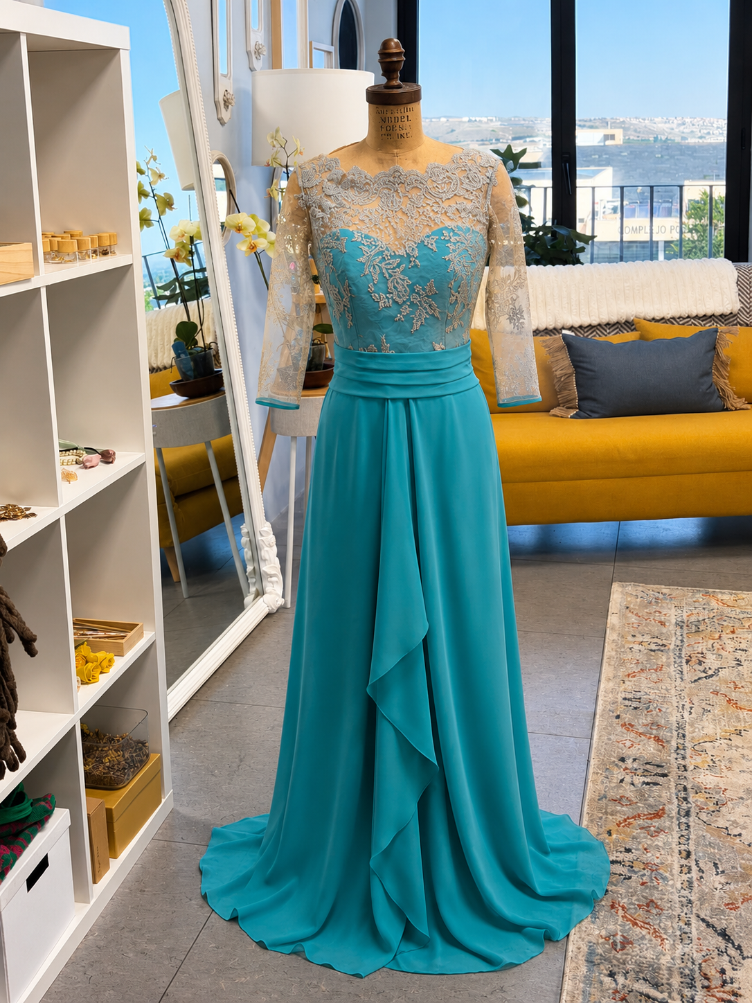 Vestido largo de fiesta turquesa con encaje – Esperanza García-T44