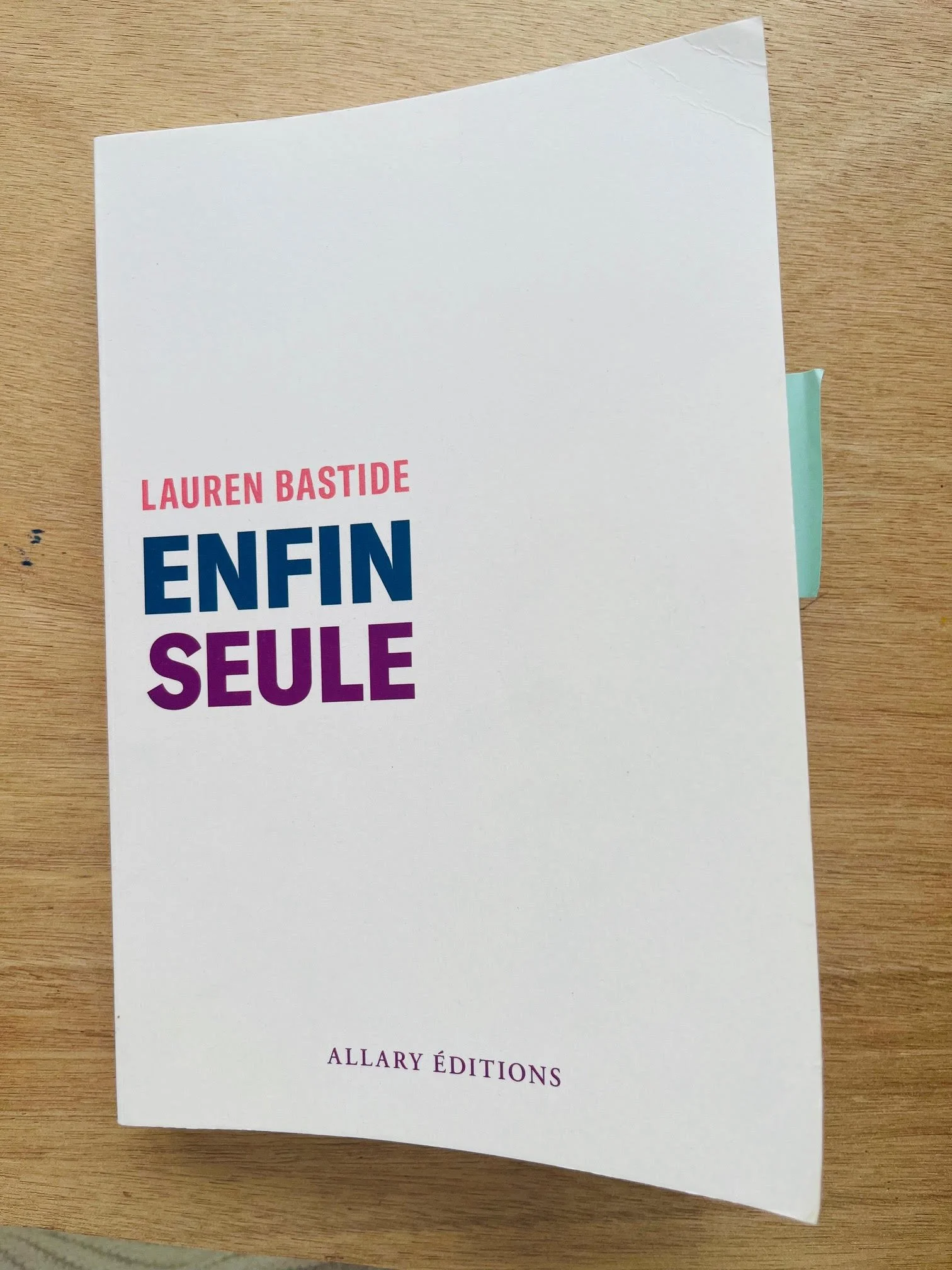 A lire / Enfin seule