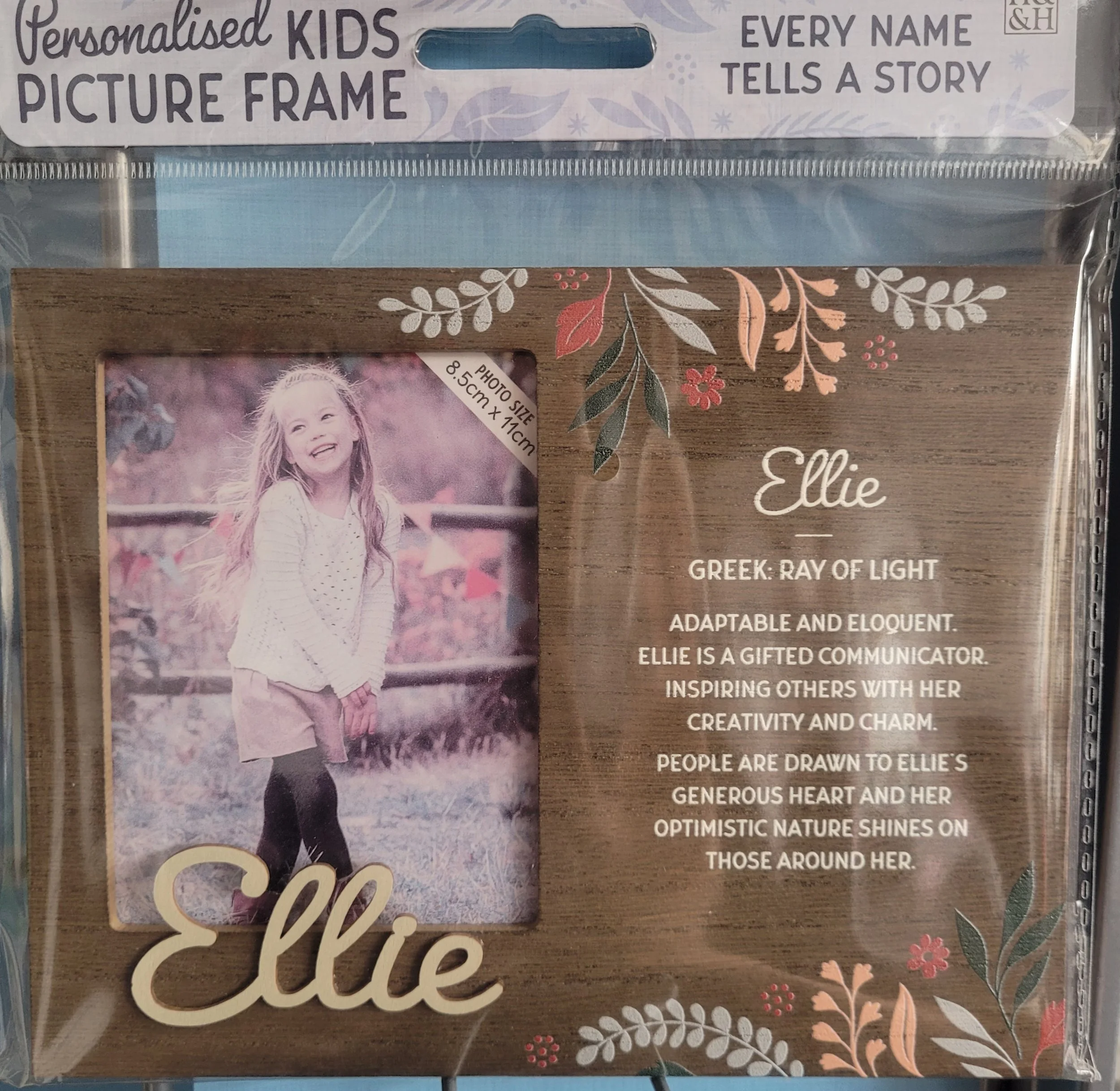ELLIE.jpg