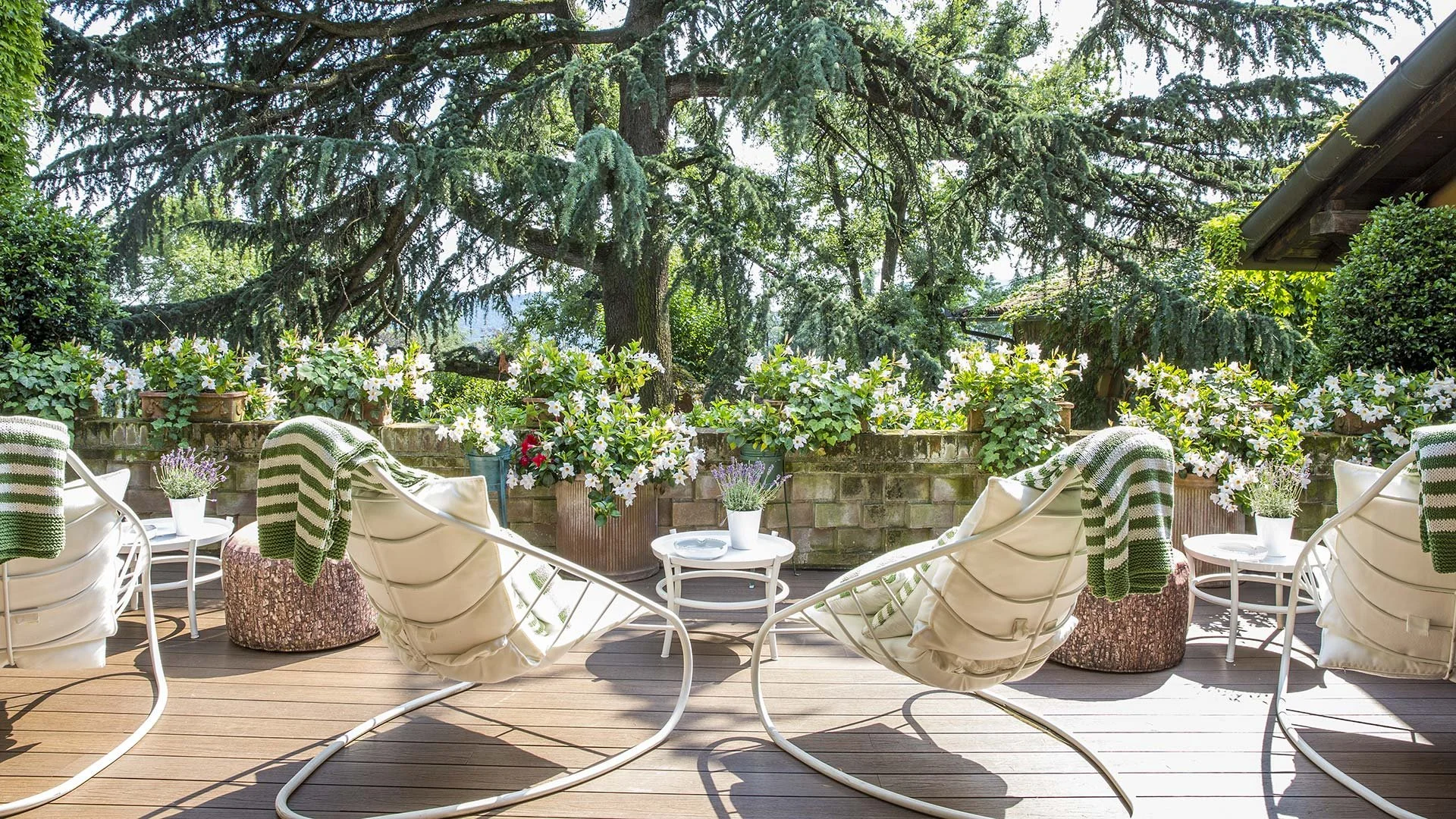 Celebrate Spring At The Best Luxury Villas. Excellence. Xan Curates Luxury.