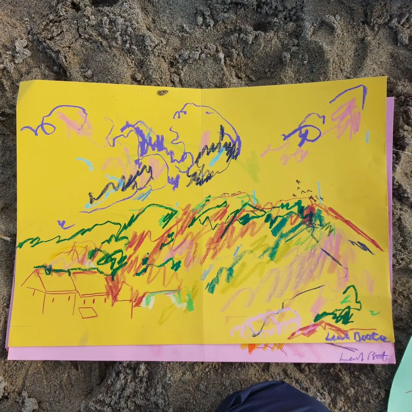 I made these at Porthtowan Beach today with @sketching_cornwall

I've been having a frustrating time with trying to figure out why I actively stop myself from selling my work or promoting myself.

 🌟I've re built my website by the way and my shop!!?