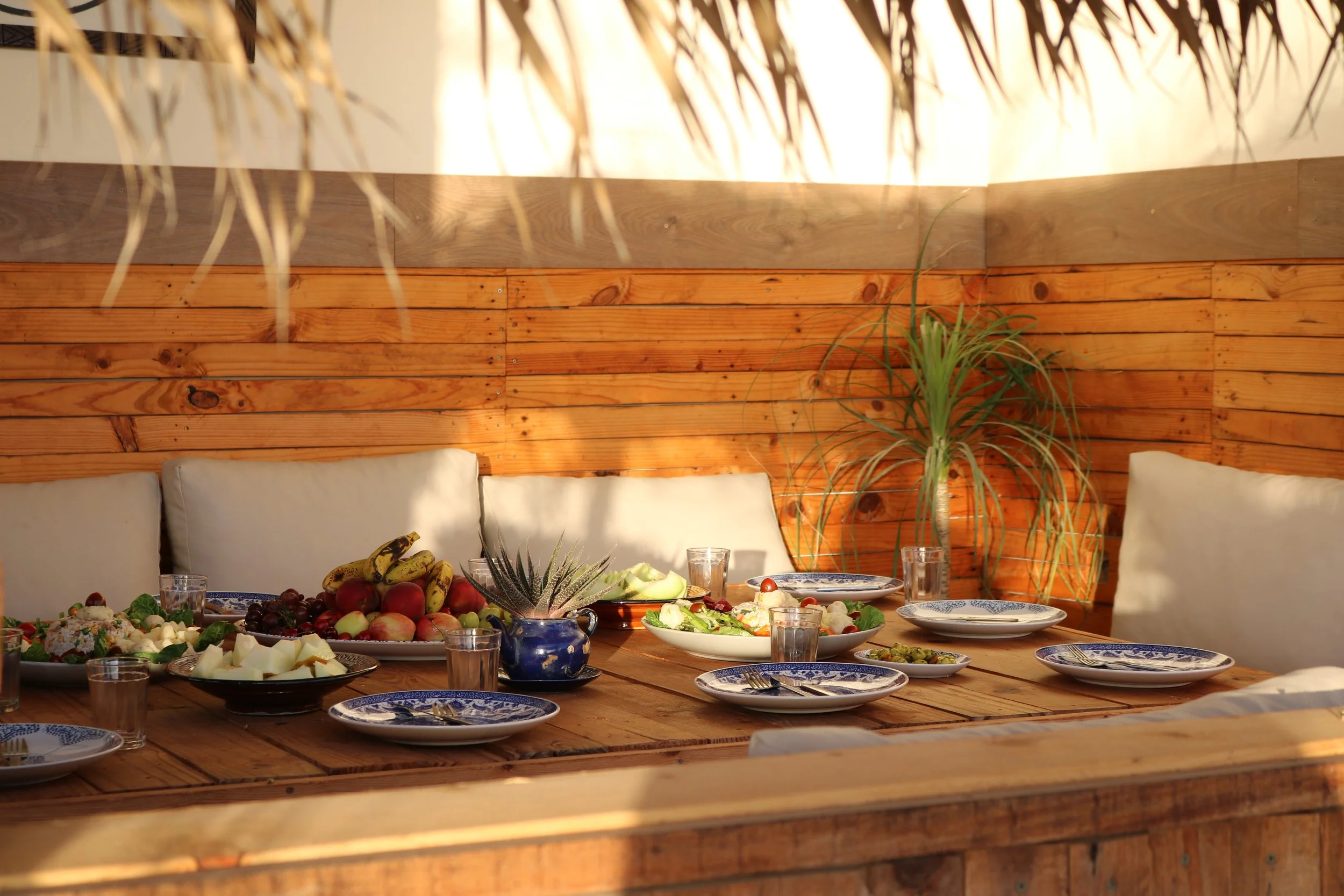 Rustic table setting at one of Laurie’s customers wedding.