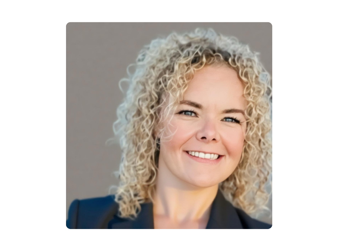 Rebecca Allinson, founder of Amplify Social and paid ads consultant