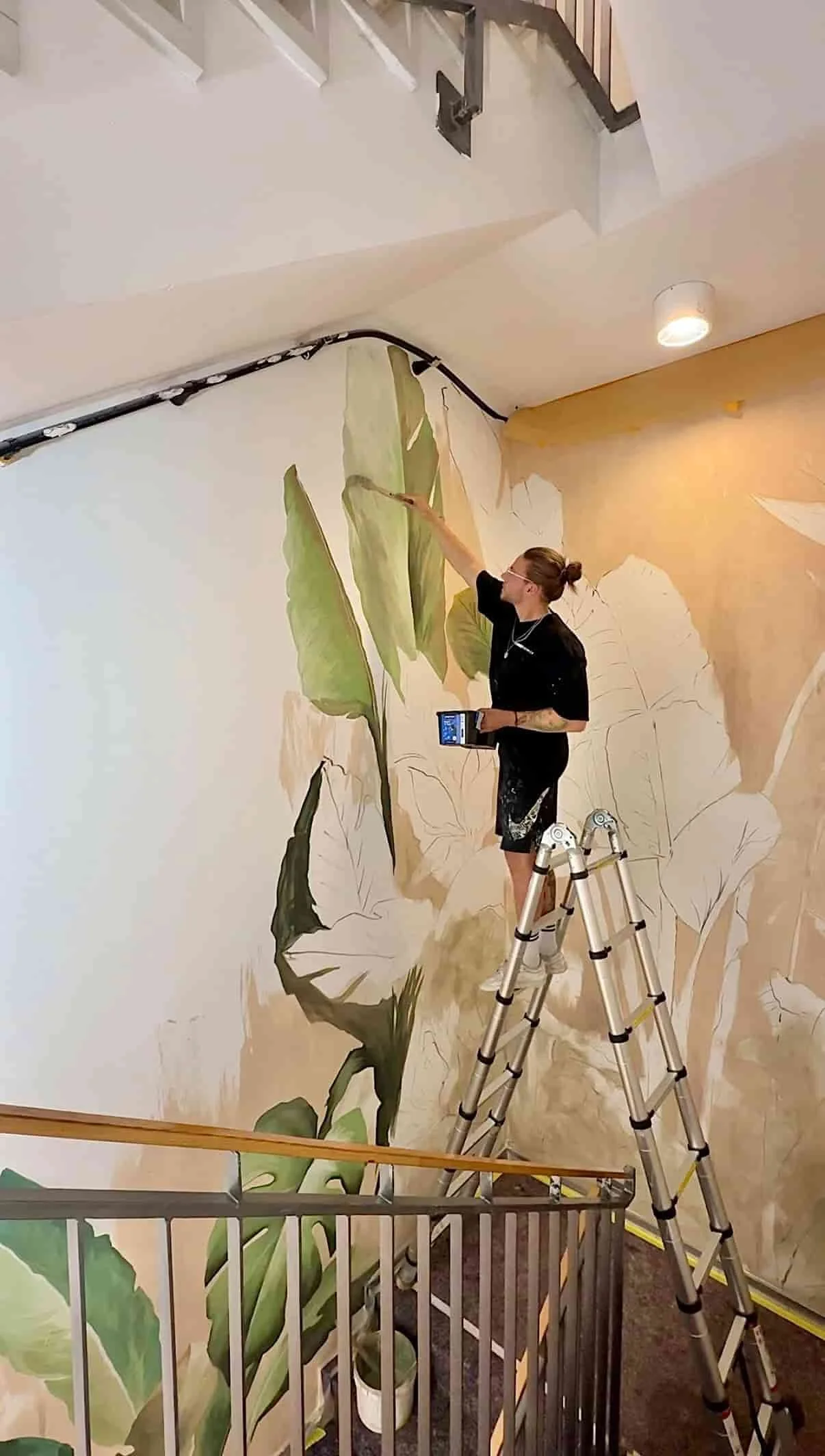 Wandmalerei-Wandkunst-design-der-kunstwerker-florian-hotel-palme.jpg