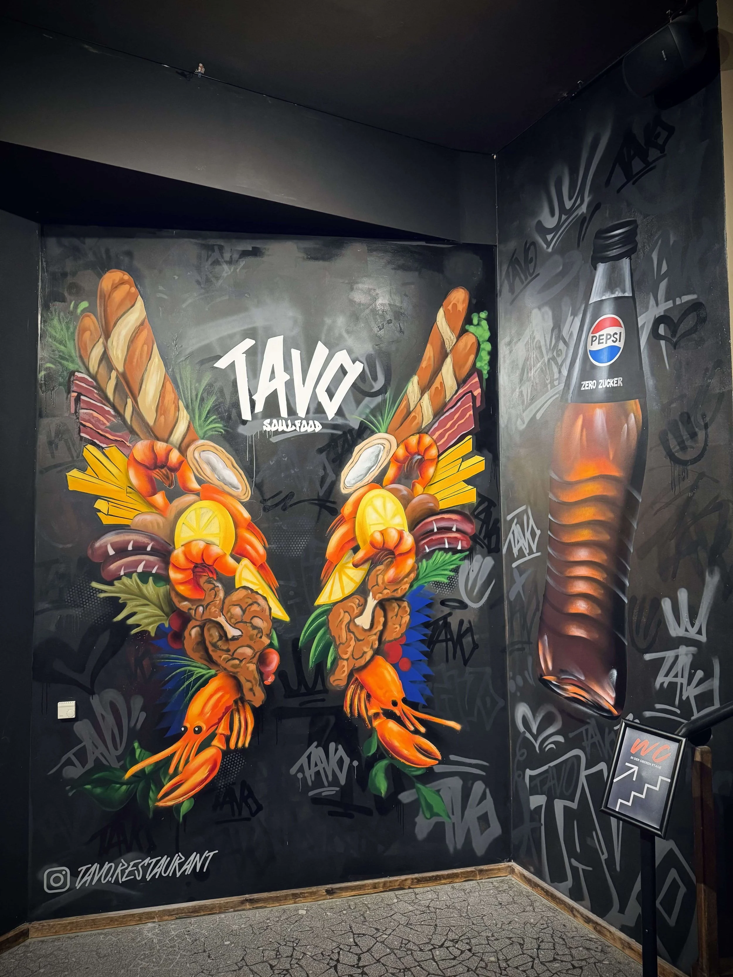 Wandgestaltung_Restaurant_TAVO_Wiesbaden-graffiti-bernd-zehner-kunstwerk-pepsi.jpg