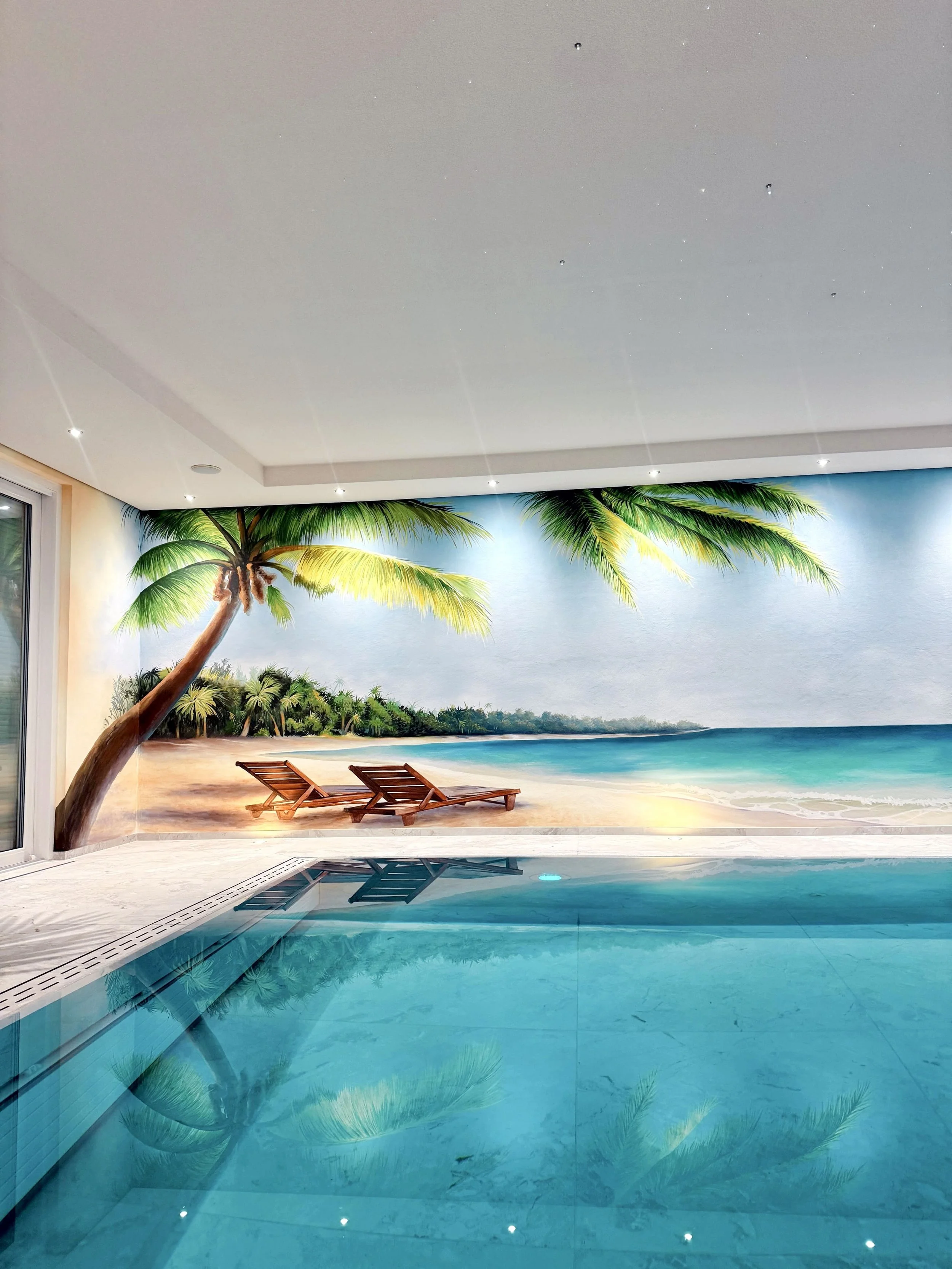 Wandmalerei-Schwimmbad-Kunst-Strand-Wandgestaltung-kunstwerk.jpeg