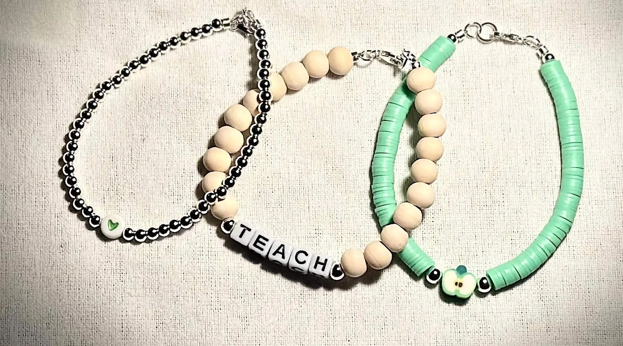 handcrafted silver mentor jewelry set made in pearland texas for graduation or teacher appreciation gifting.