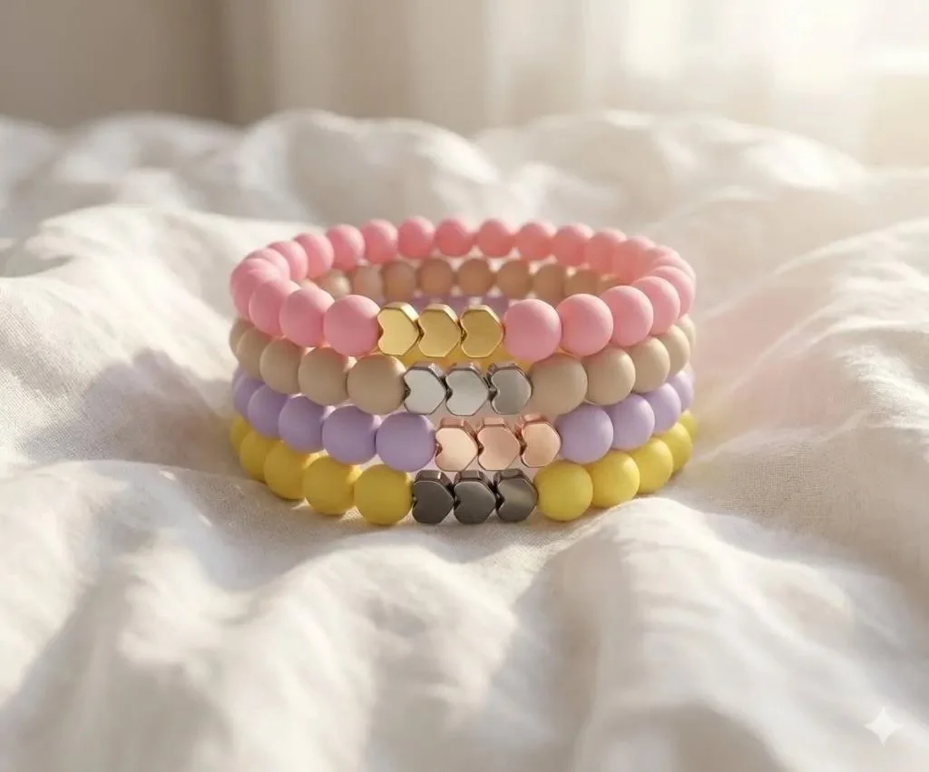 the playful dreamer bracelet | matte heart beads + metallic accents | 8 colors