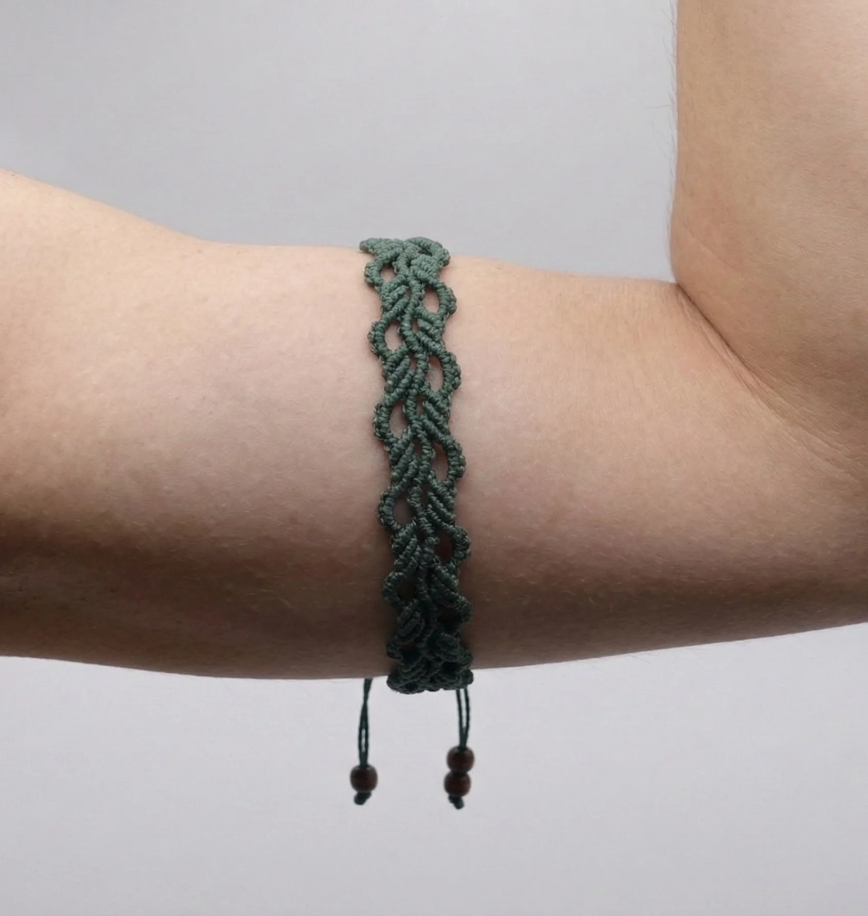 the botanical weave bicep cuff | handmade macramé arm band | adjustable upper‑arm fit | choose your color | unisex