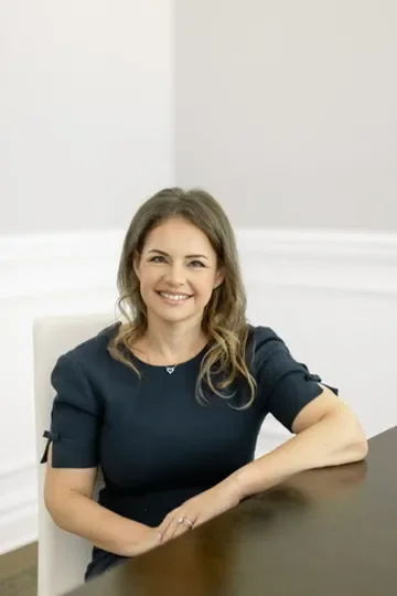 Dr. Eleonora Teplinsky