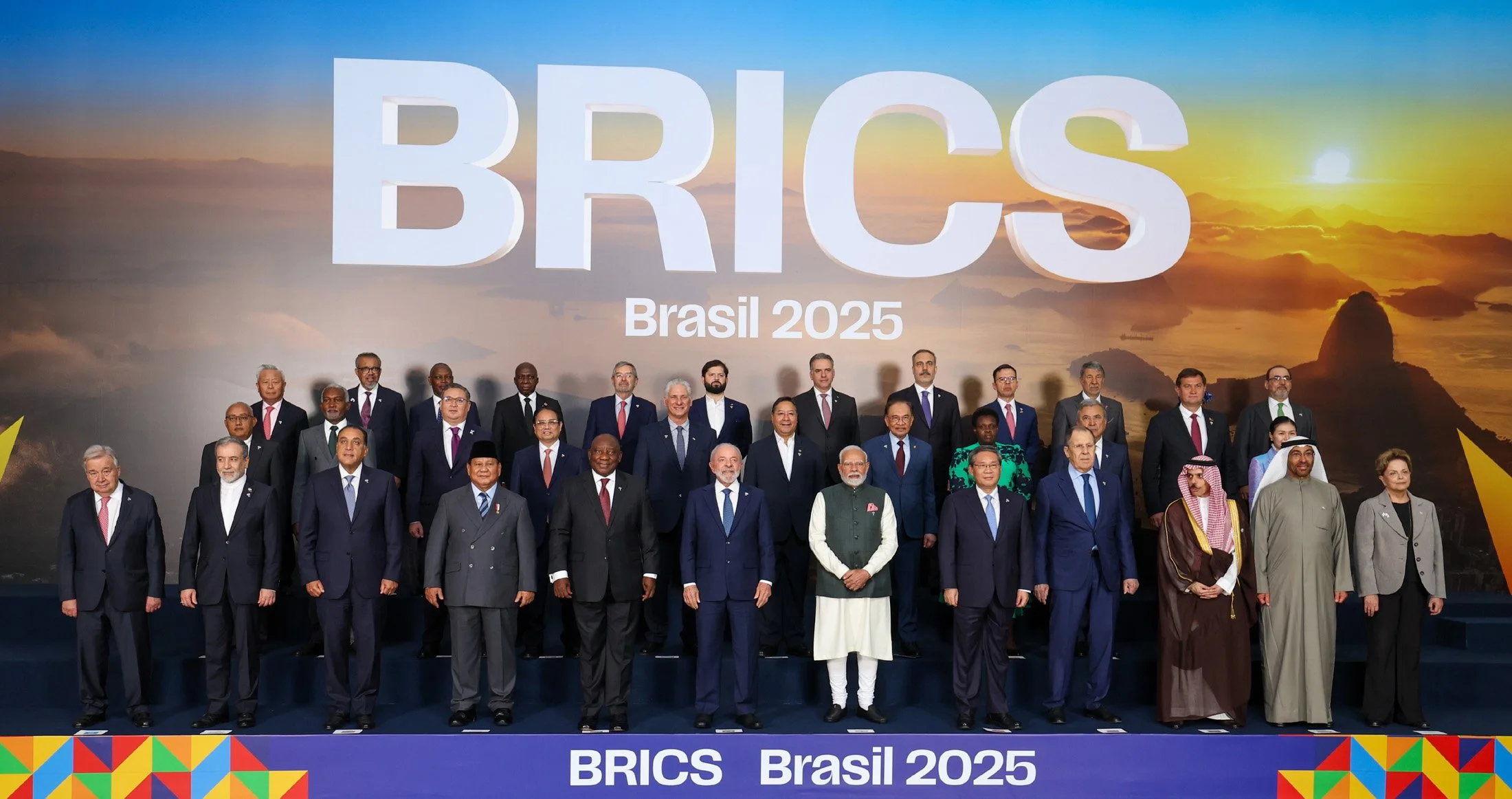 2025_BRICS_Summit_Family_Picture.jpg