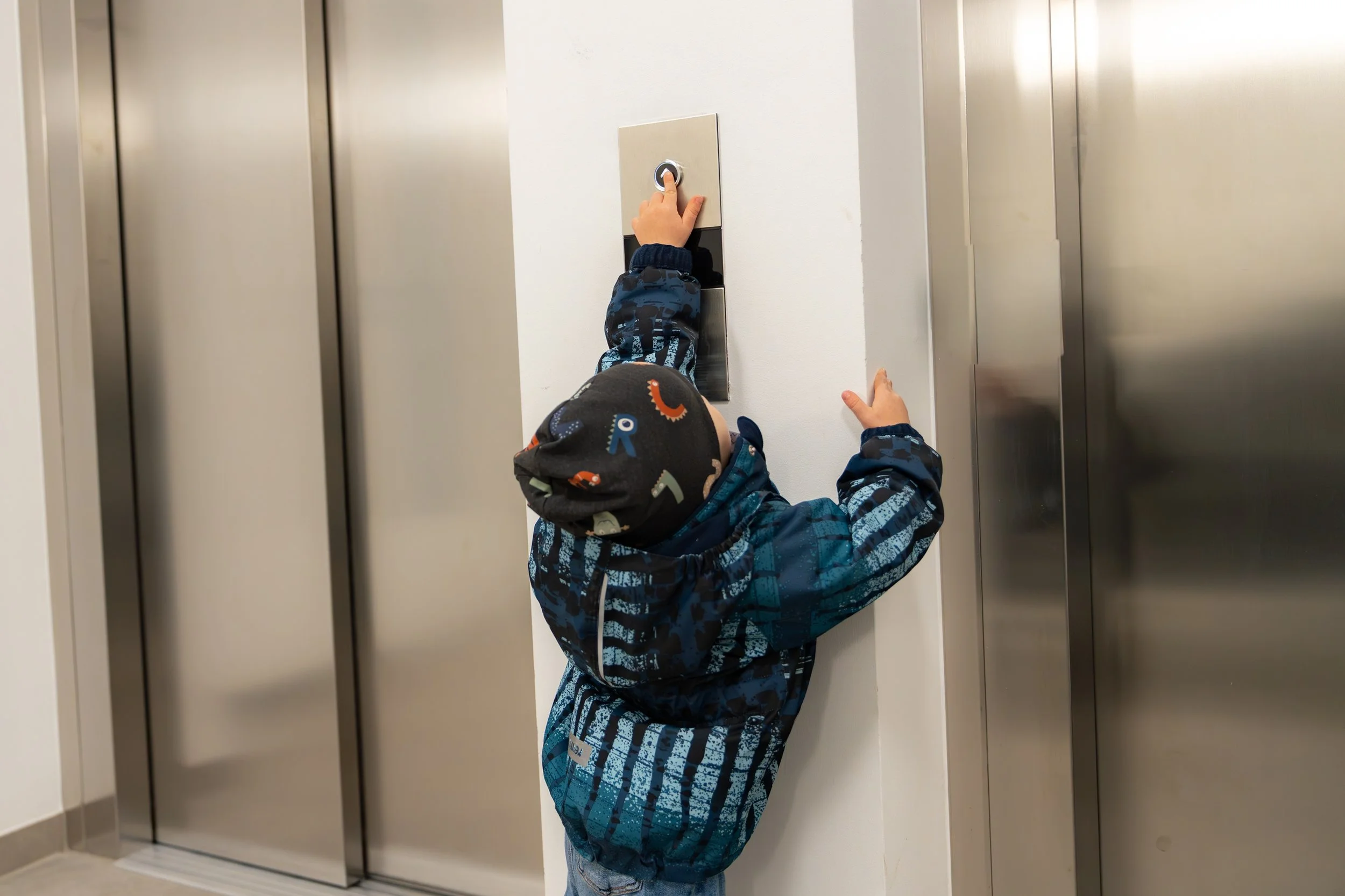 2025-11-26-High FIve Tower 2N-38.jpg