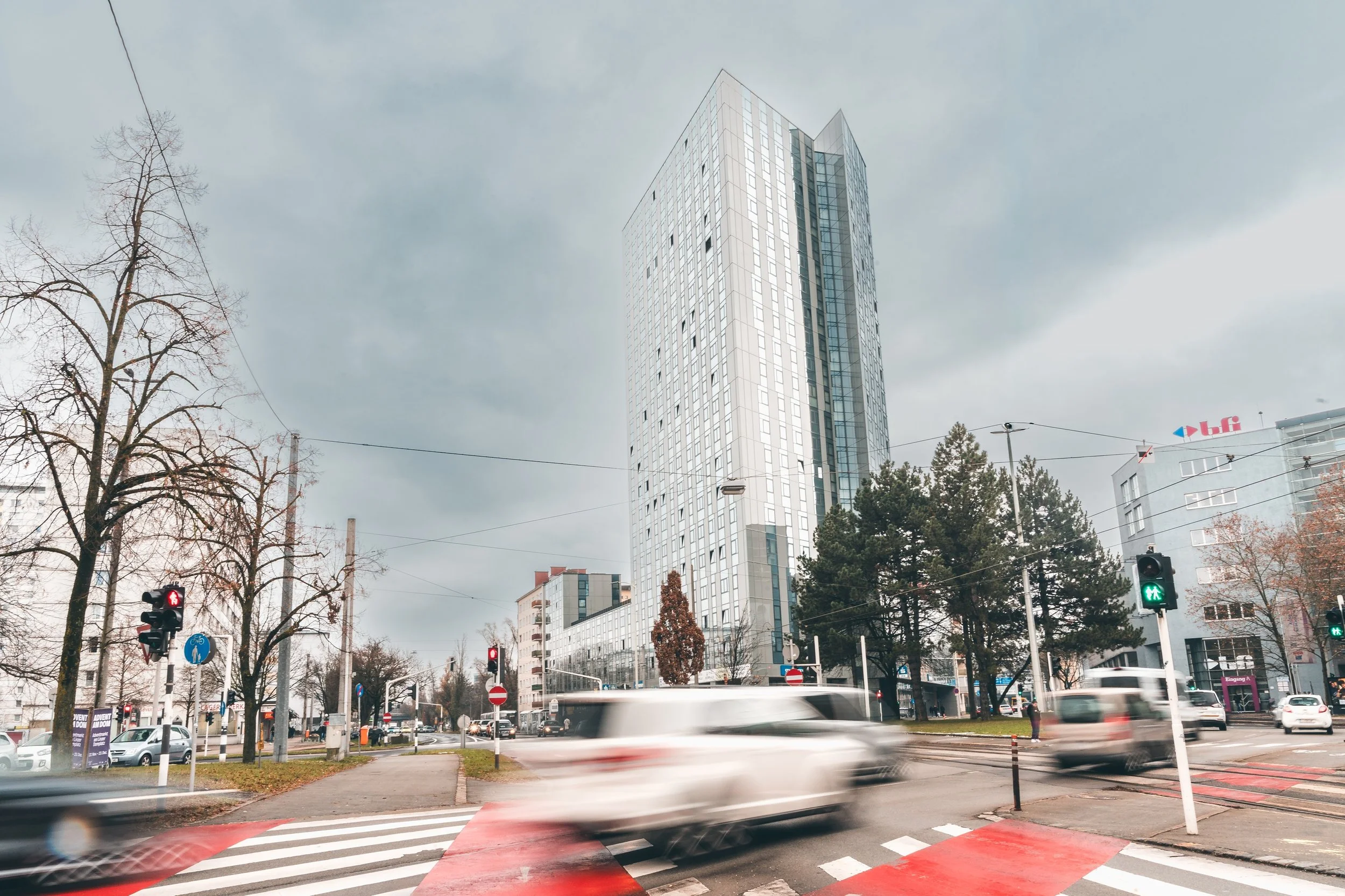 2025-11-26-High FIve Tower 2N-5.jpg