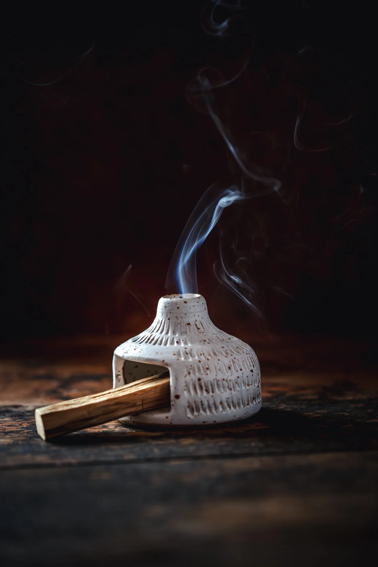 kaminček za palo santo