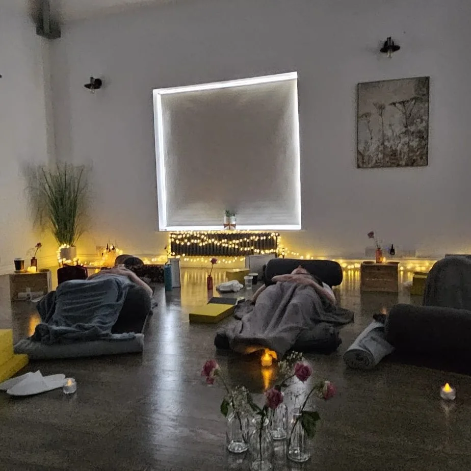 The pregnancy retreat is officially taking bookings! 

Reminder the early bird price ends 3.rd May. 

We have pregnancy yoga with @asteria.movement  guided relaxation, acupuncture for pregnancy from @dragonflyacupunctureleeds , utterly delicious food