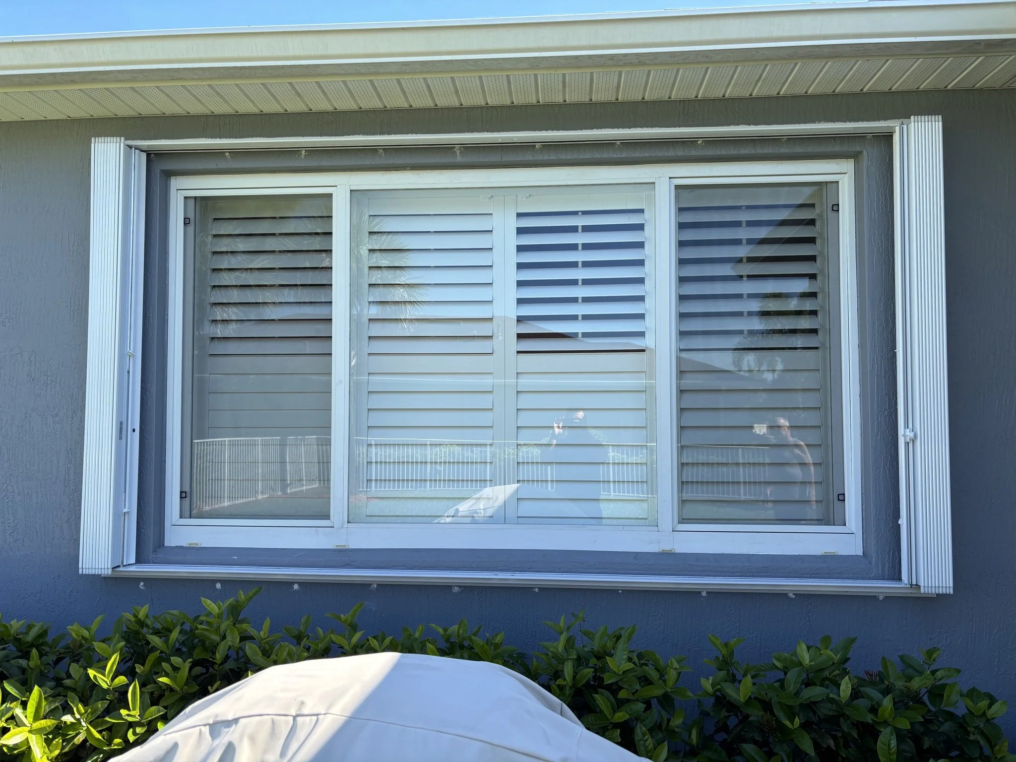 Wide Accordion - Open.JPG