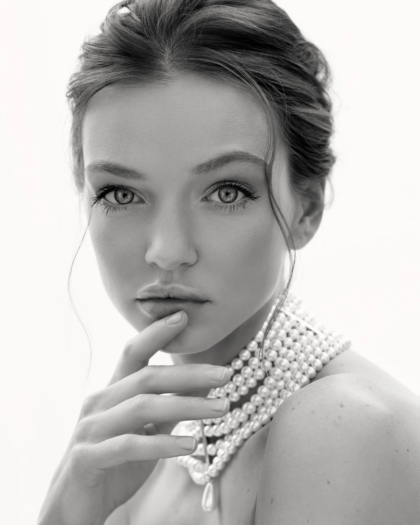 photographer-konstantin-kryukovskiy_model-daria-serge-zalesskaya