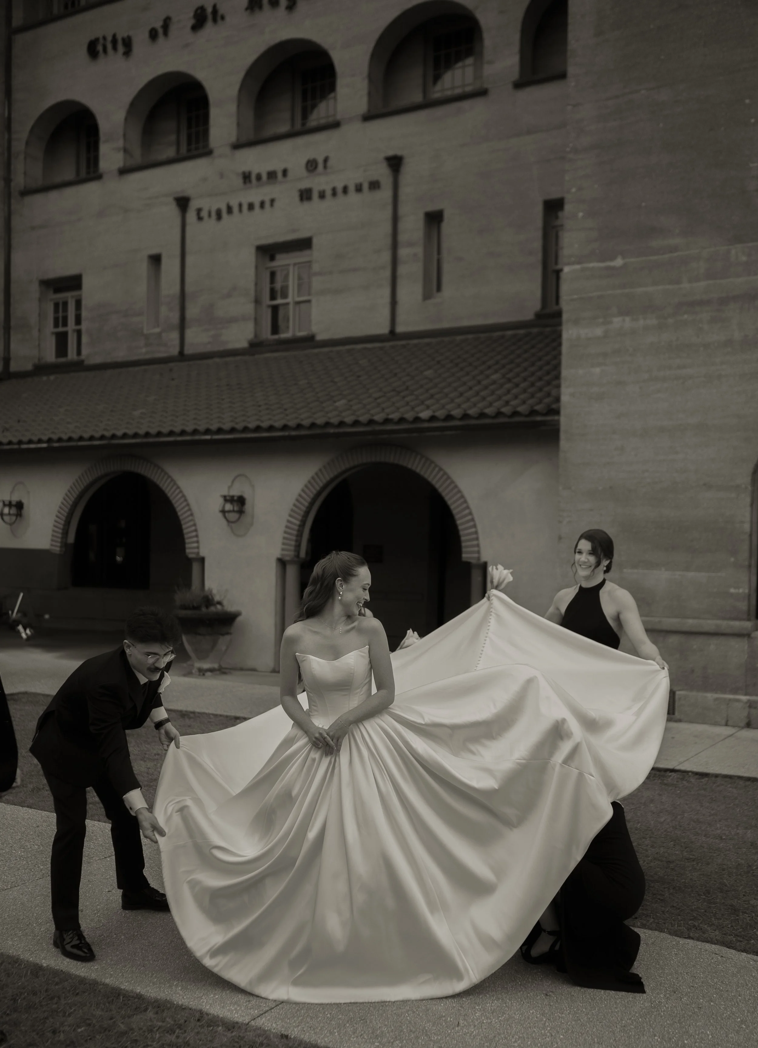 wedding516.jpg