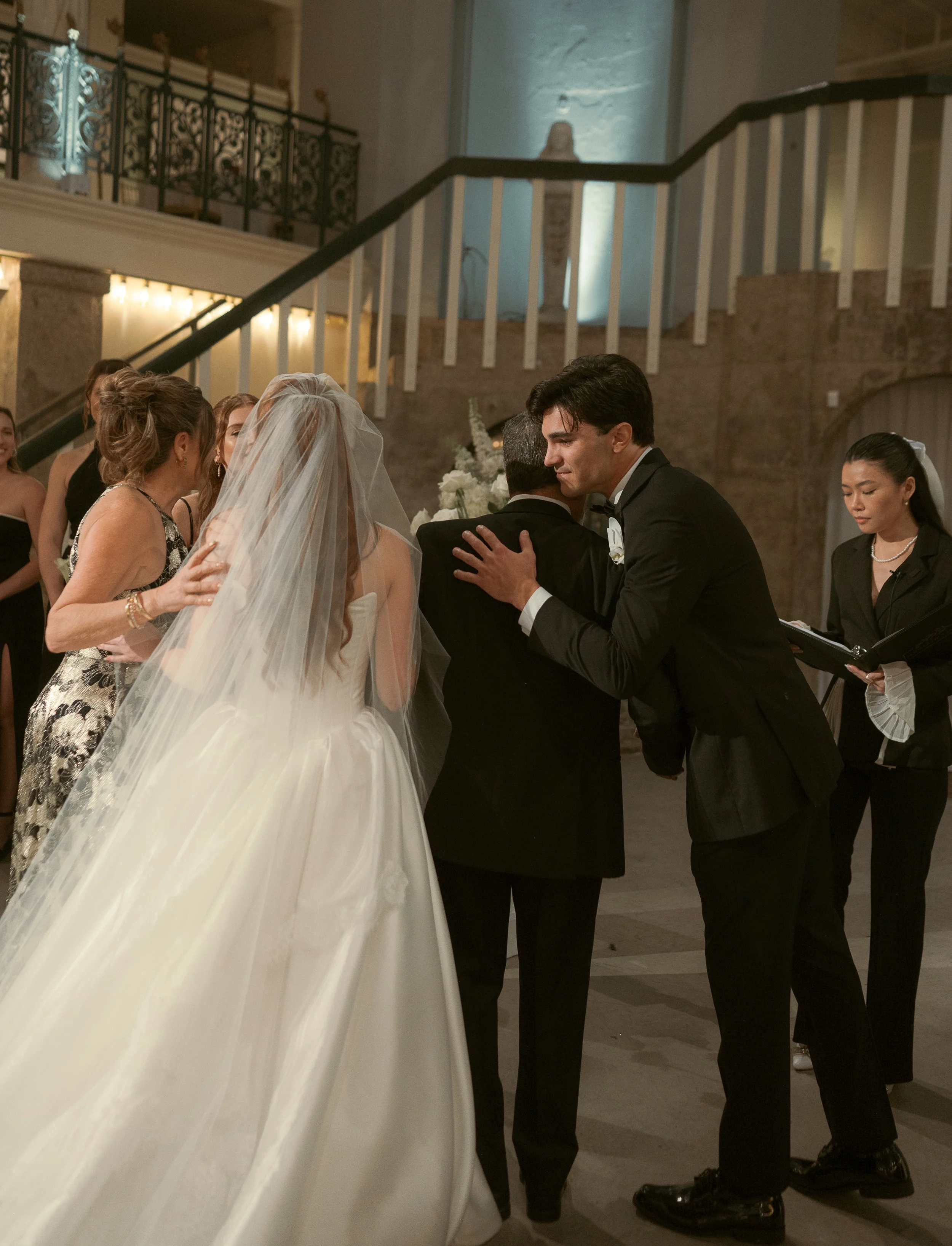 wedding930.jpg