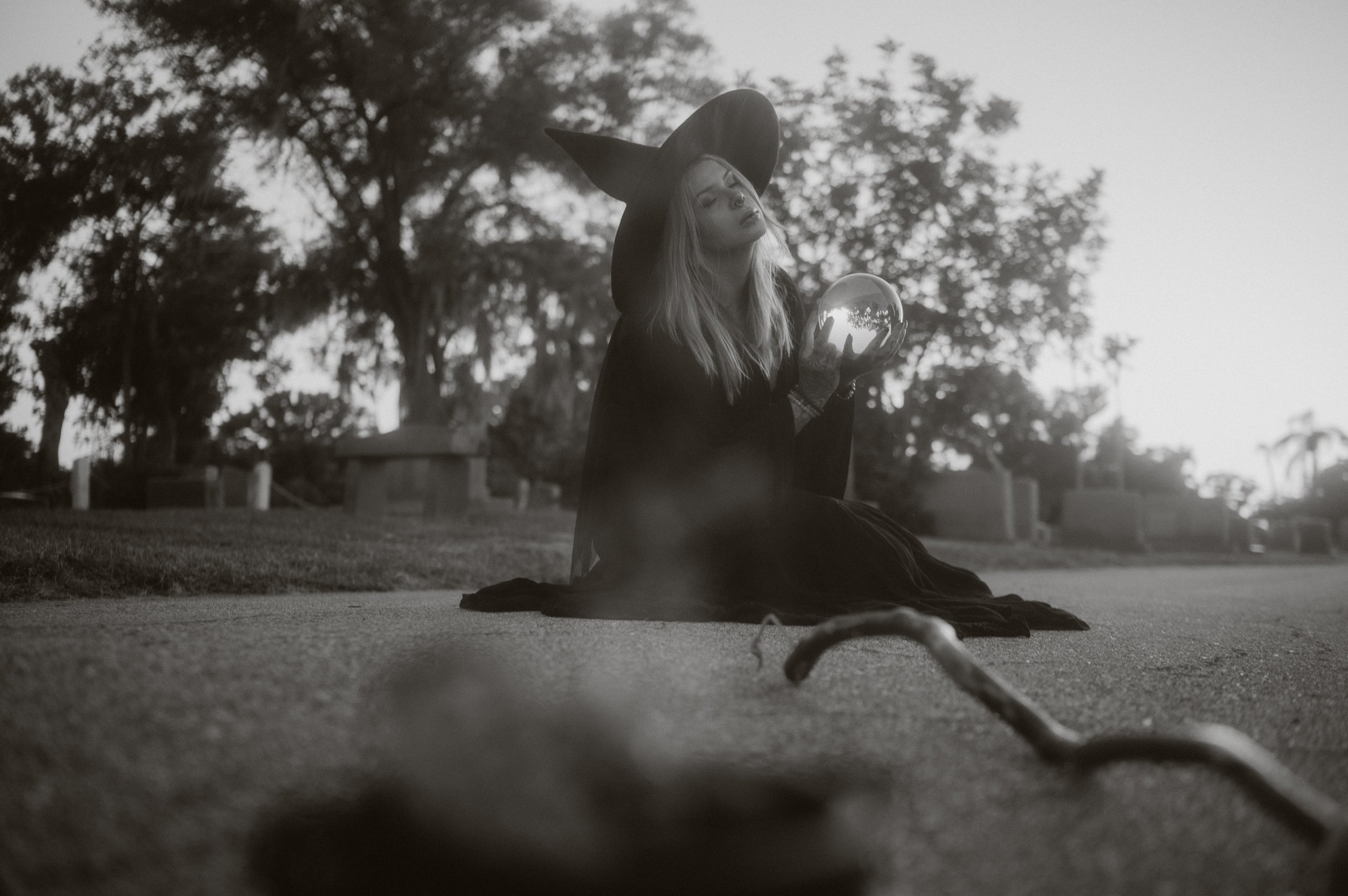 witch_cemetary101.jpg