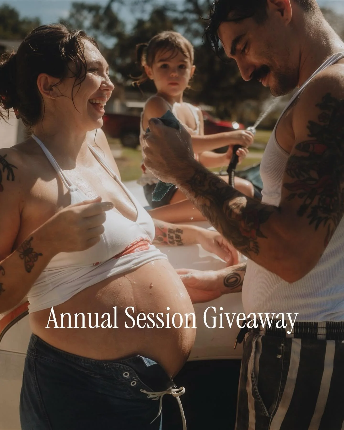 ANNUAL SESSION GIVEAWAY!!!! 

I usually do this in September for my birthday, but with baby girl arriving sometime in August, we're doing it earlier! 

#floridaphotographer #couplesphotographysession #familyphotographer #centralfloridaphotographer #t