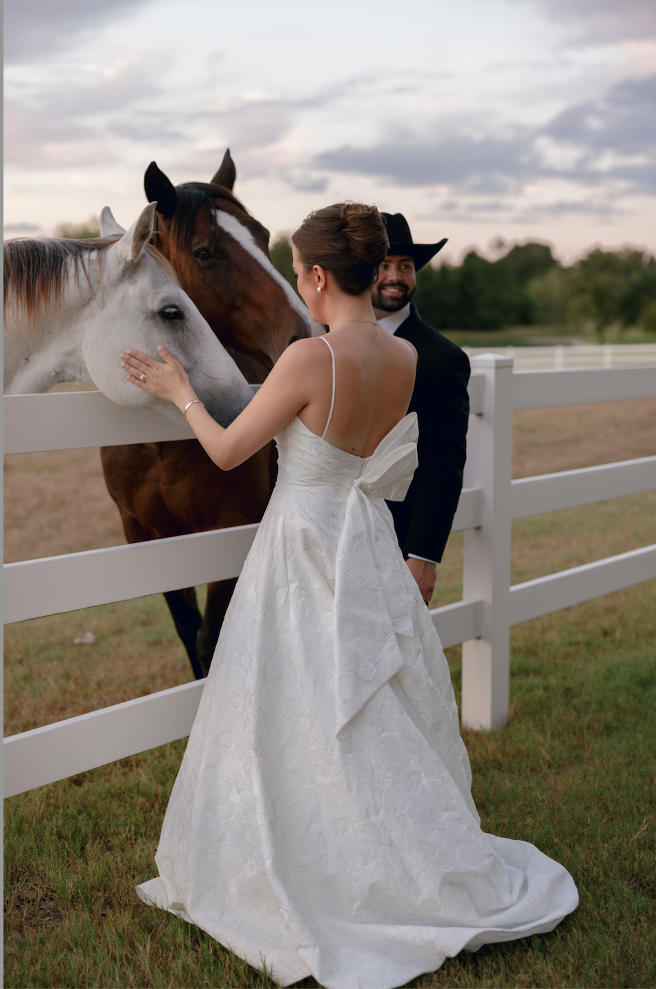 Couple at Windy Knoll in Round Top TX