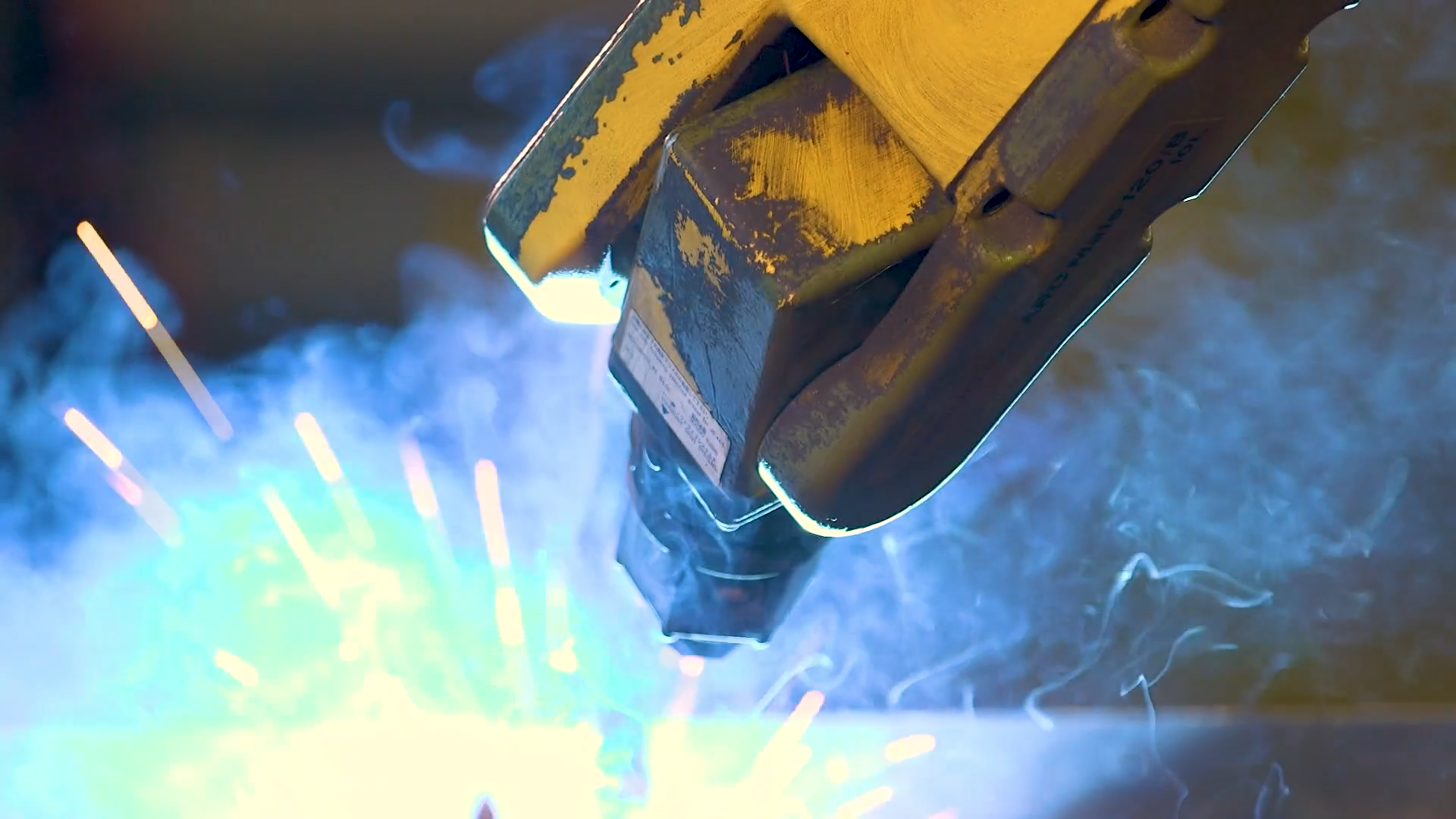 michael_dicken_-_edit_reel_2014 (1080p).00_00_31_01.png.png