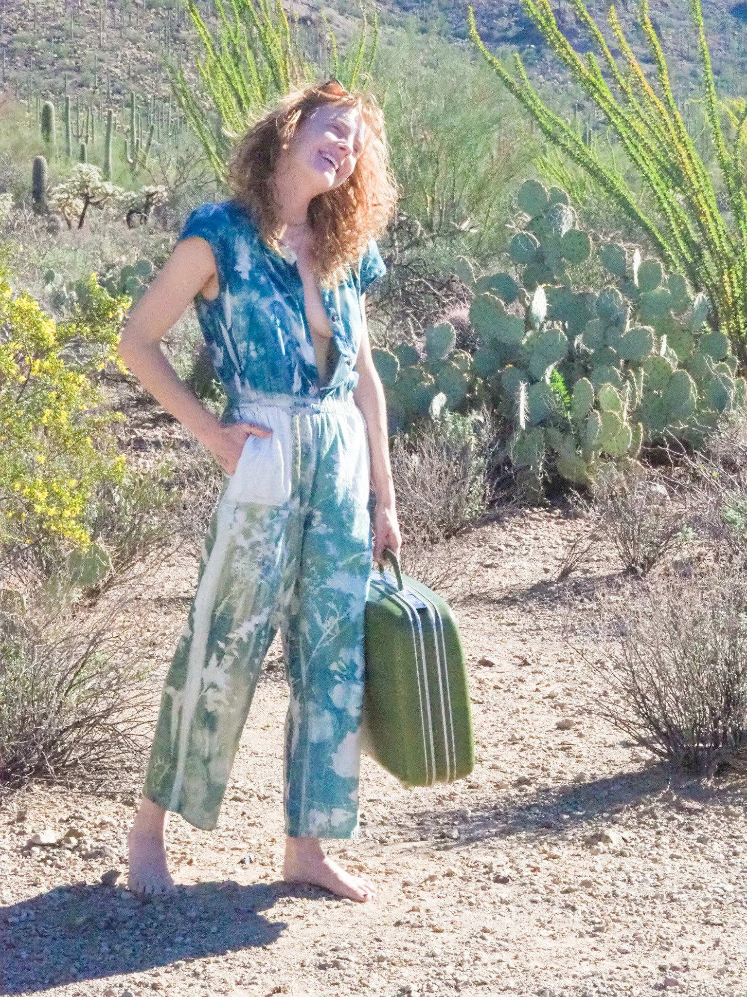 White Desert Jumper| Size XXL ( fits like a Large)