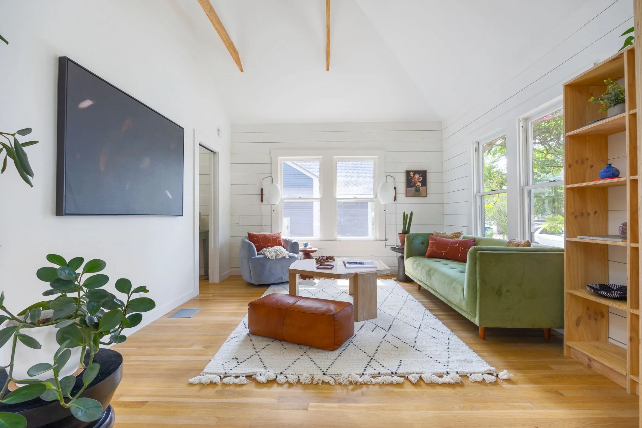 006-810KeasbeyStreet.jpg