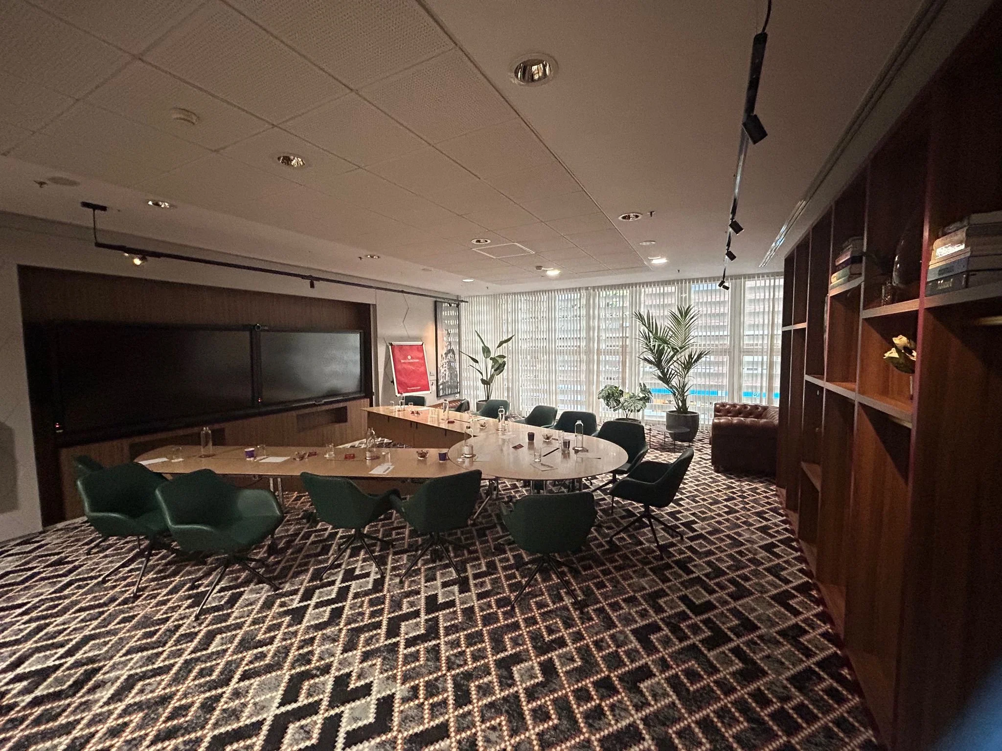 The Best Types of Venues for Training and Team Meetings