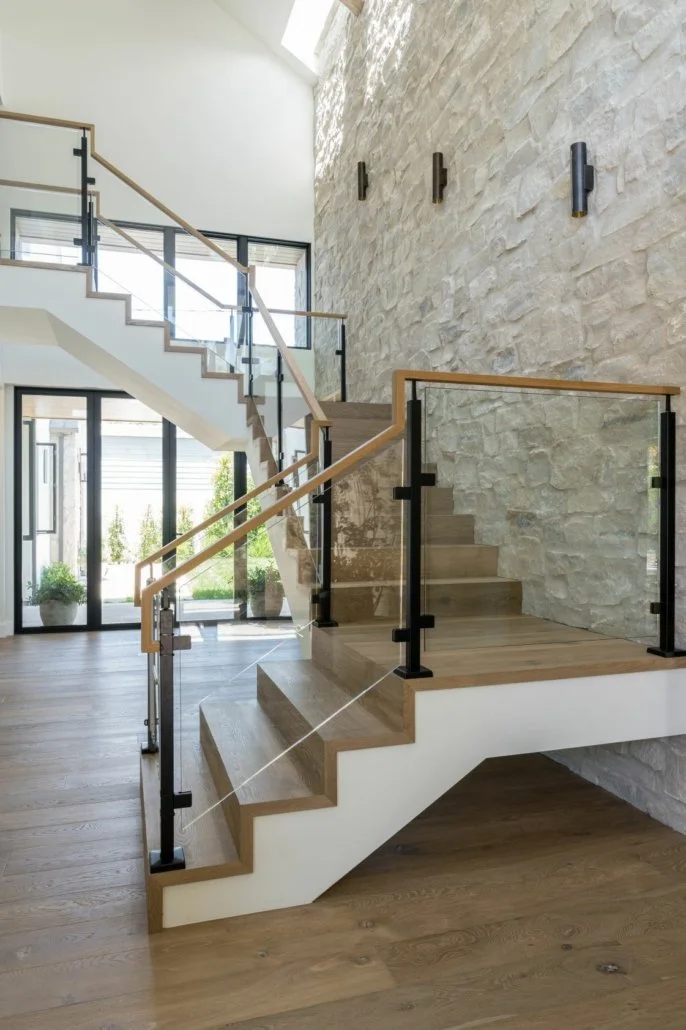 Timeless Brick and Stone Veneer: Transform Your Home’s Facade, Inside and Out. 
