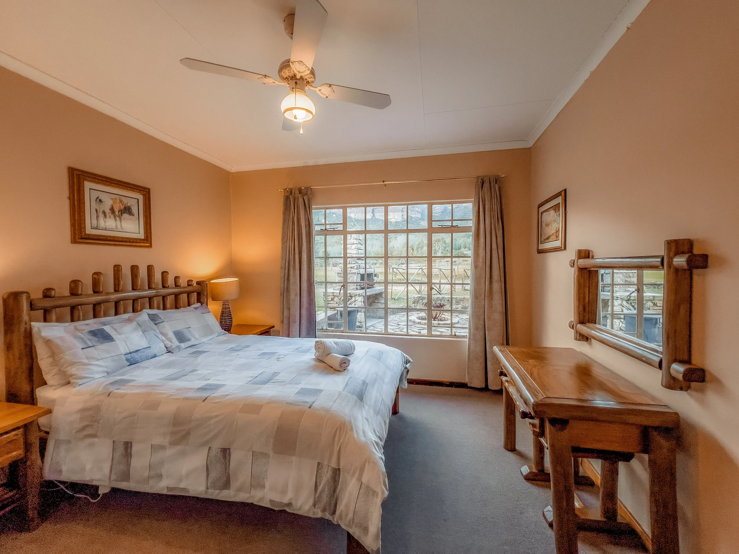 Chalet 9-4.jpg