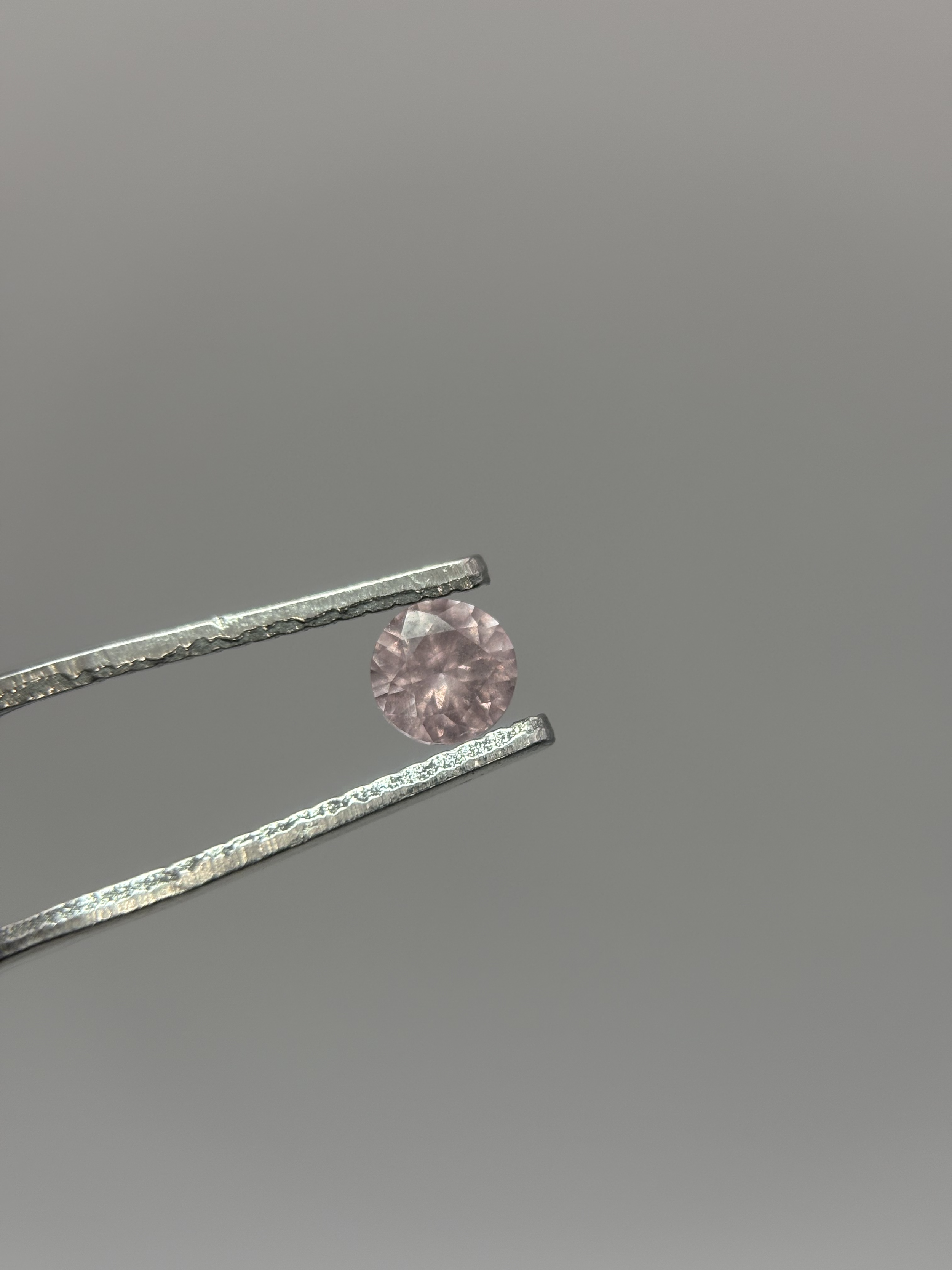 Brilliant Round Tsavorite Peach Garnet