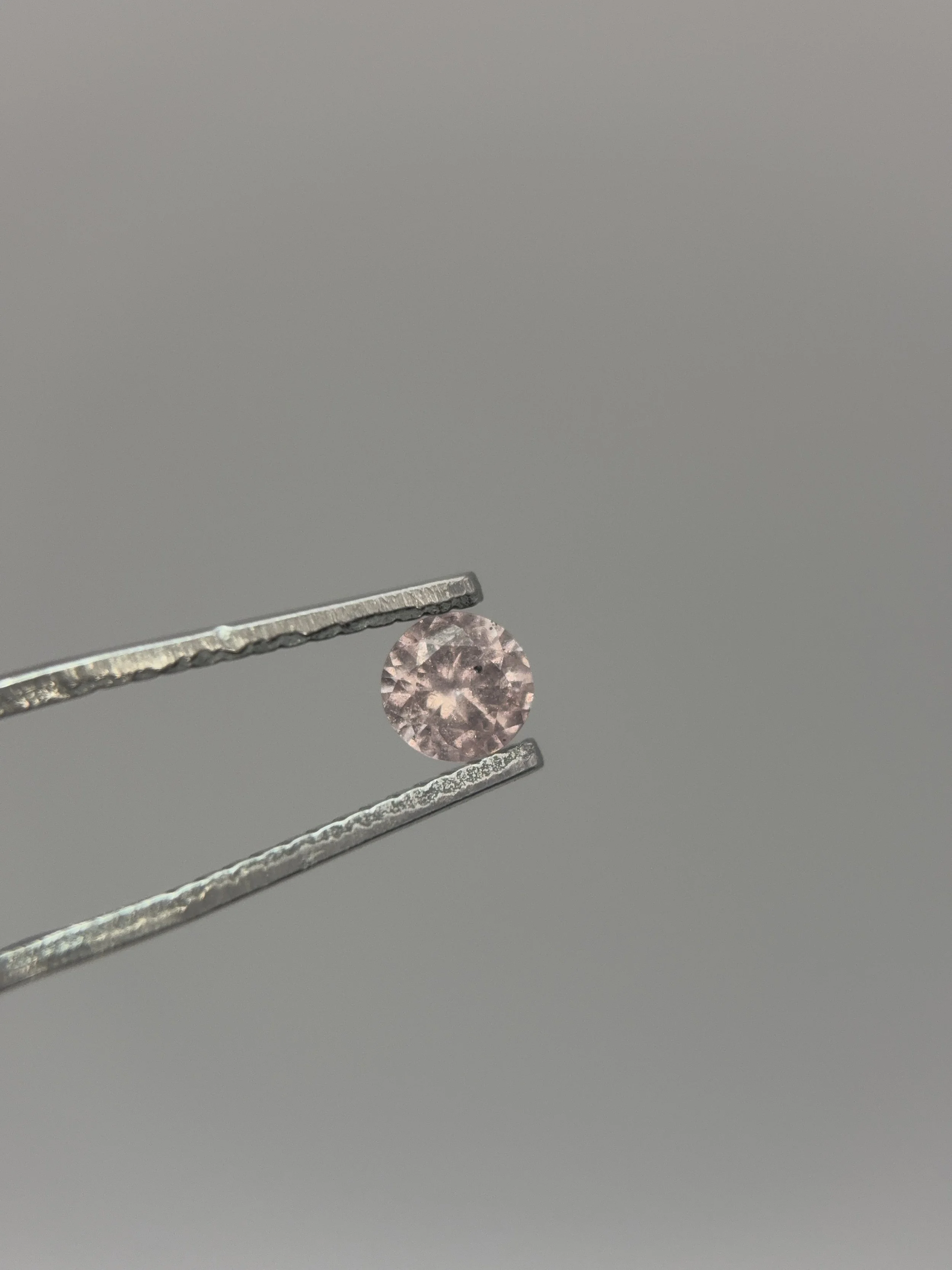 Brilliant Round Tsavorite Peach Garnet