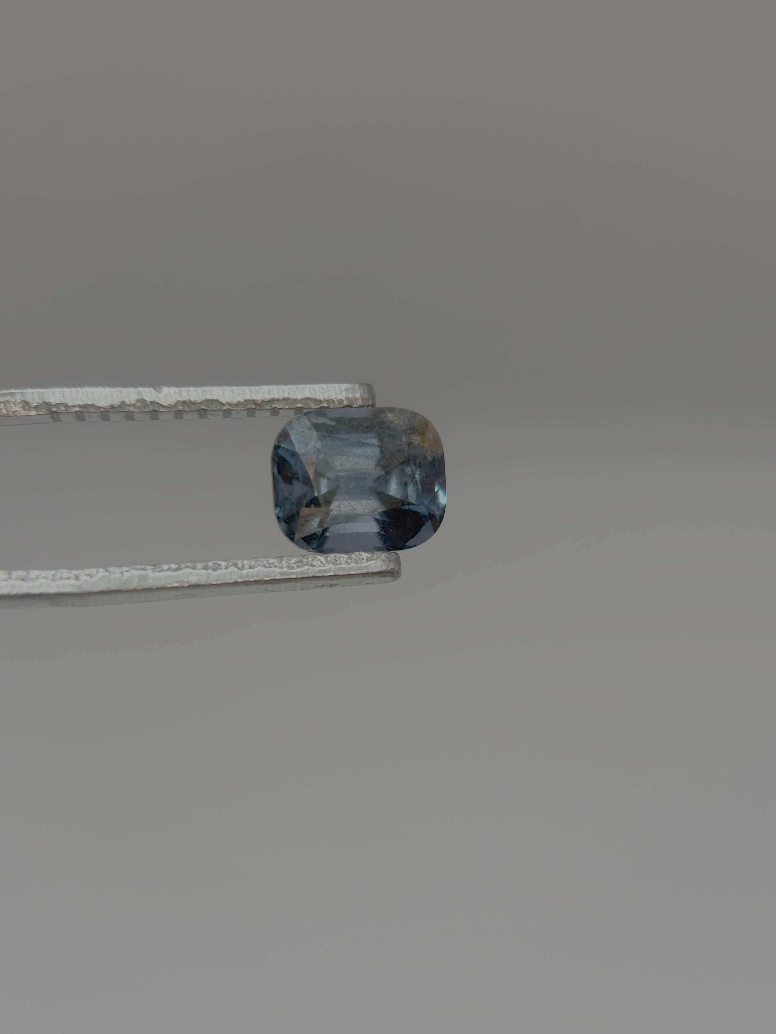 SPINEL S828 PHOTO.png