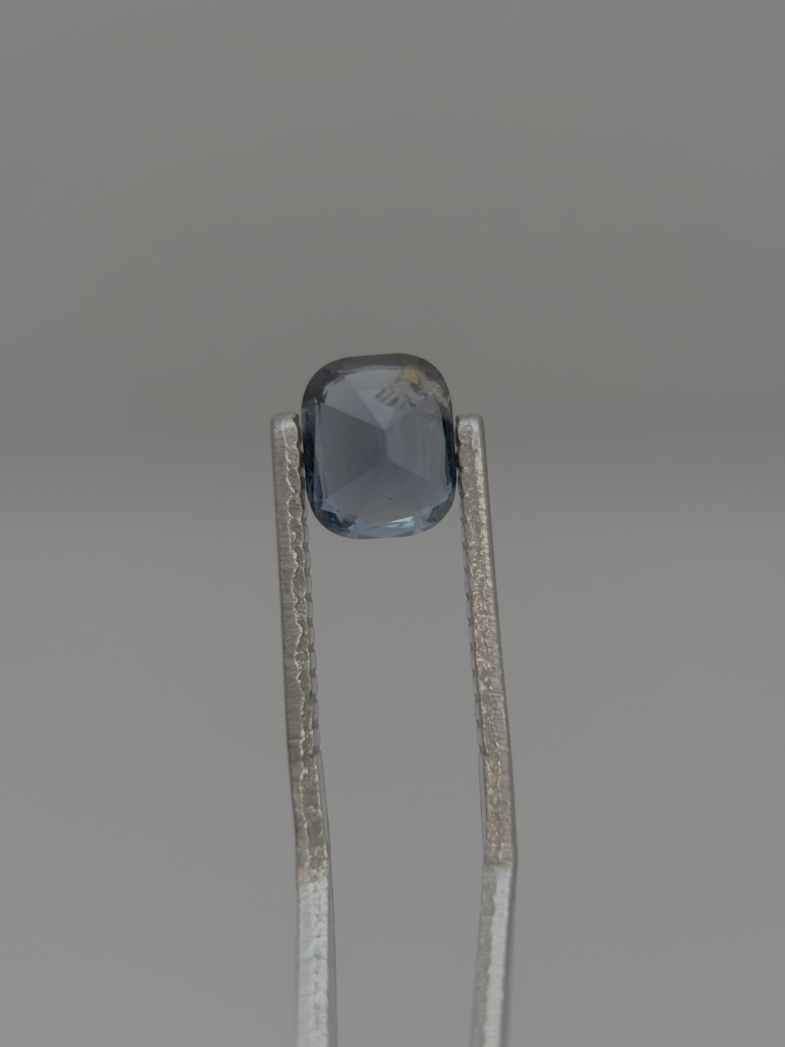 SPINEL S828 PHOTO 2.png
