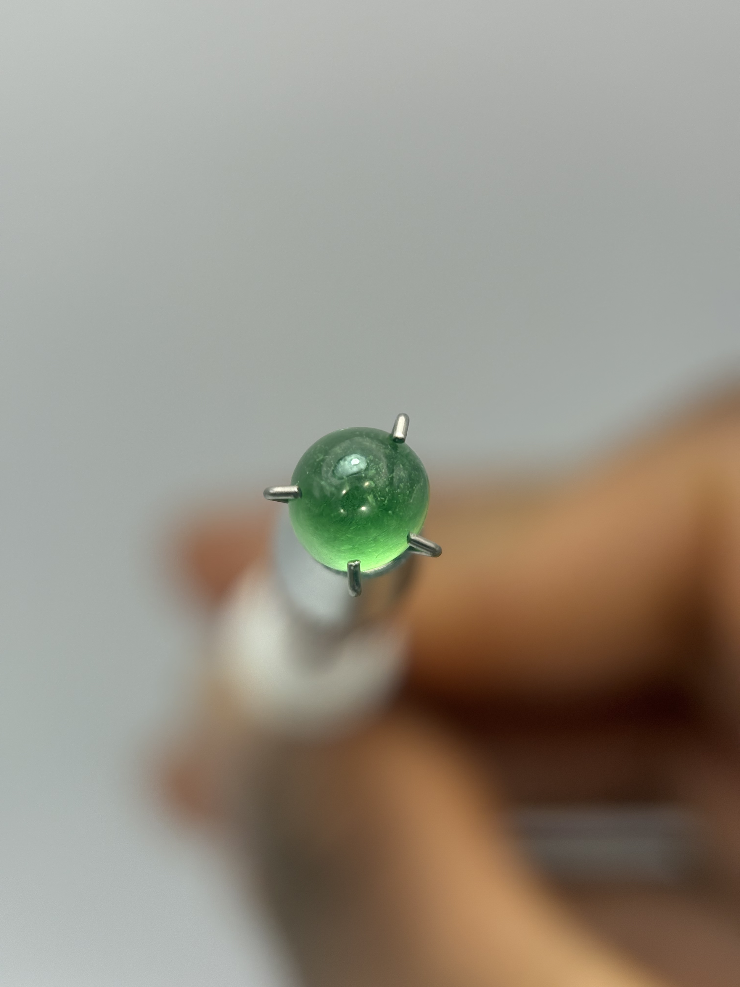 Cabochon Round Cut Tsavorite Green Garnet