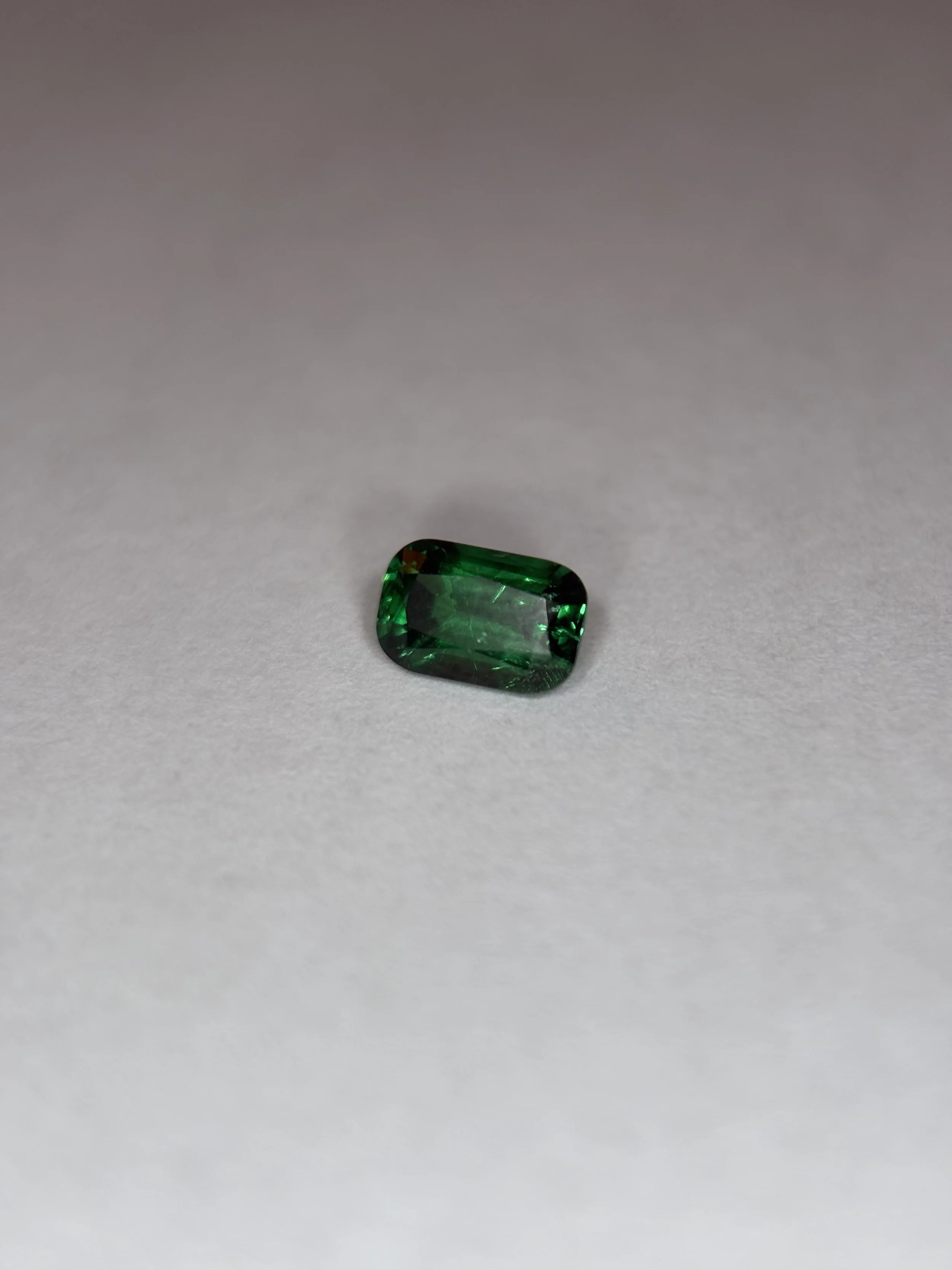 Tsavorite Green Garnet 2