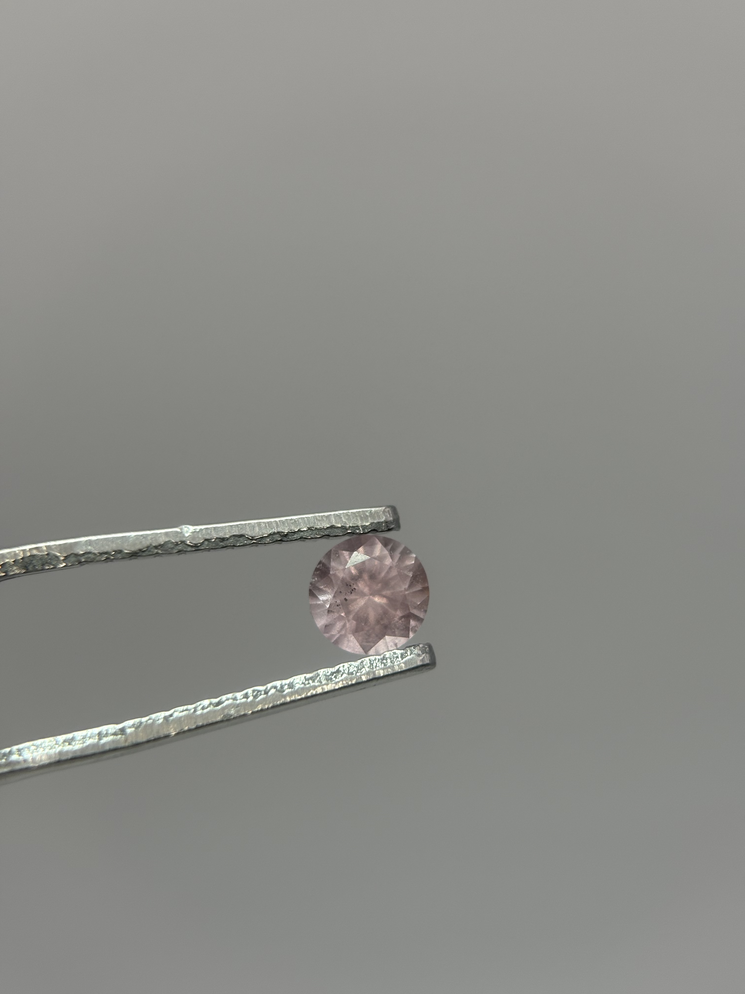 Brilliant Round Tsavorite Peach Garnet