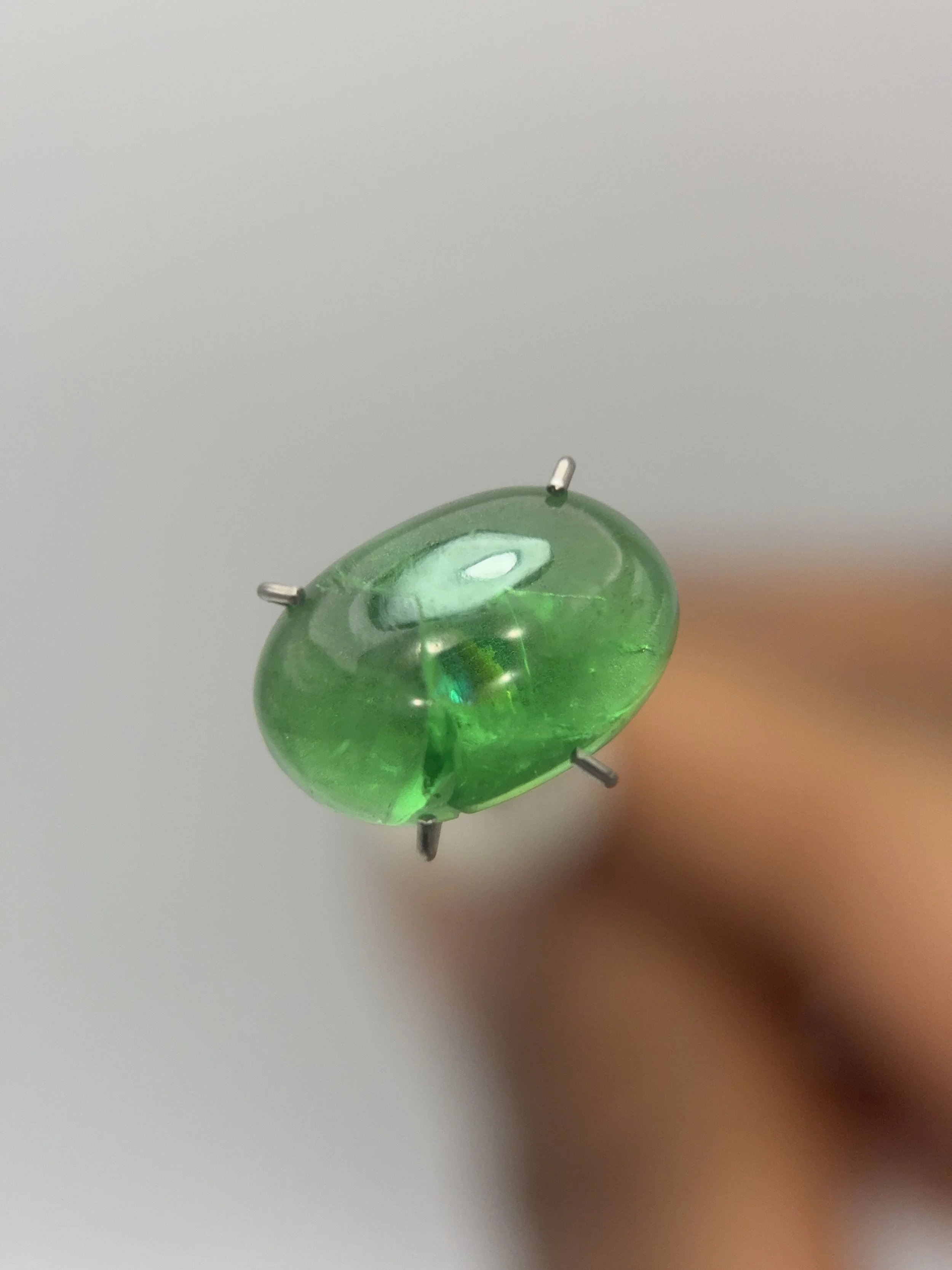 Cabochon Oval Round Cut Tsavorite Green Garnet