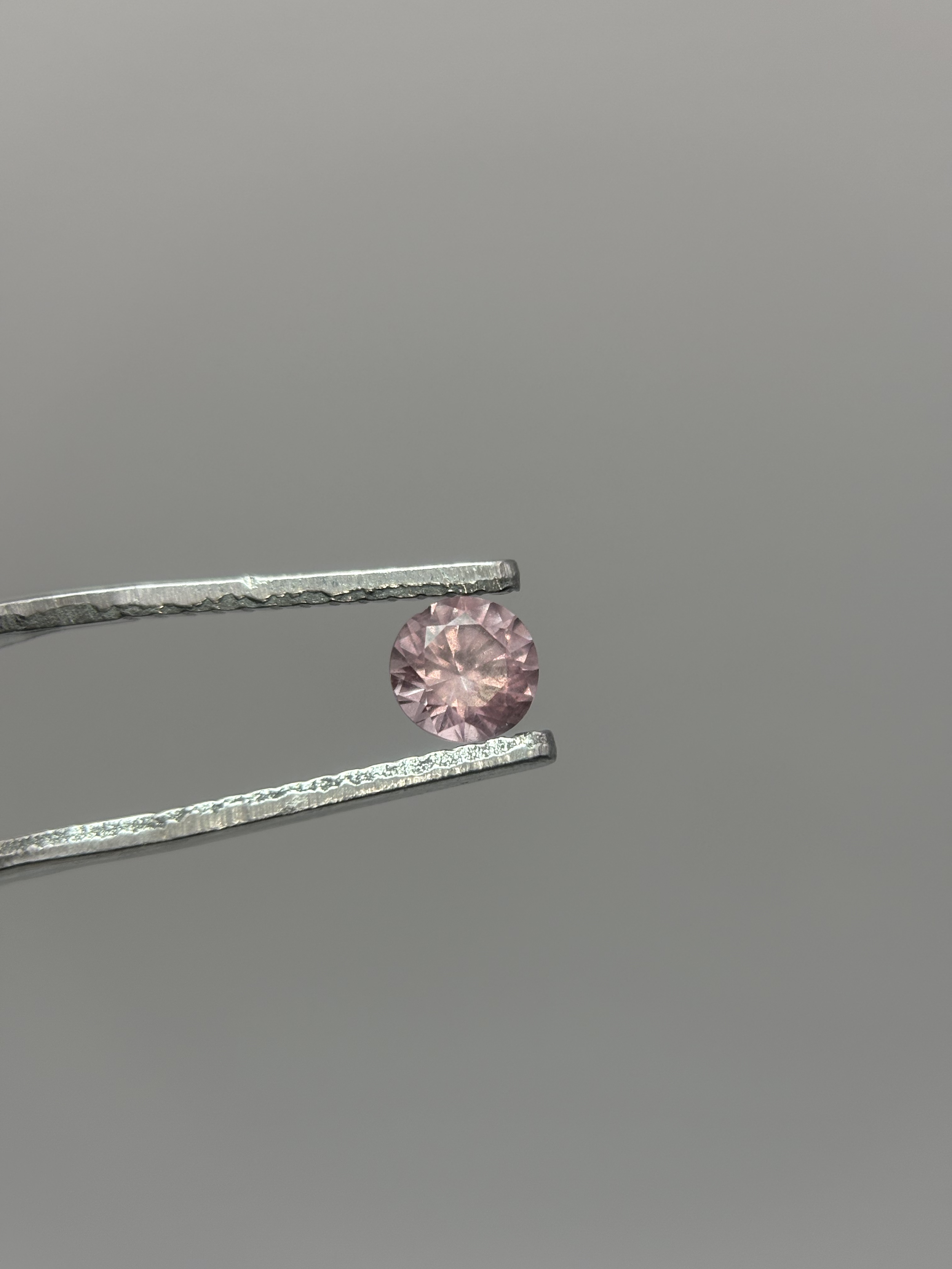 Brilliant Round Tsavorite Peach Garnet