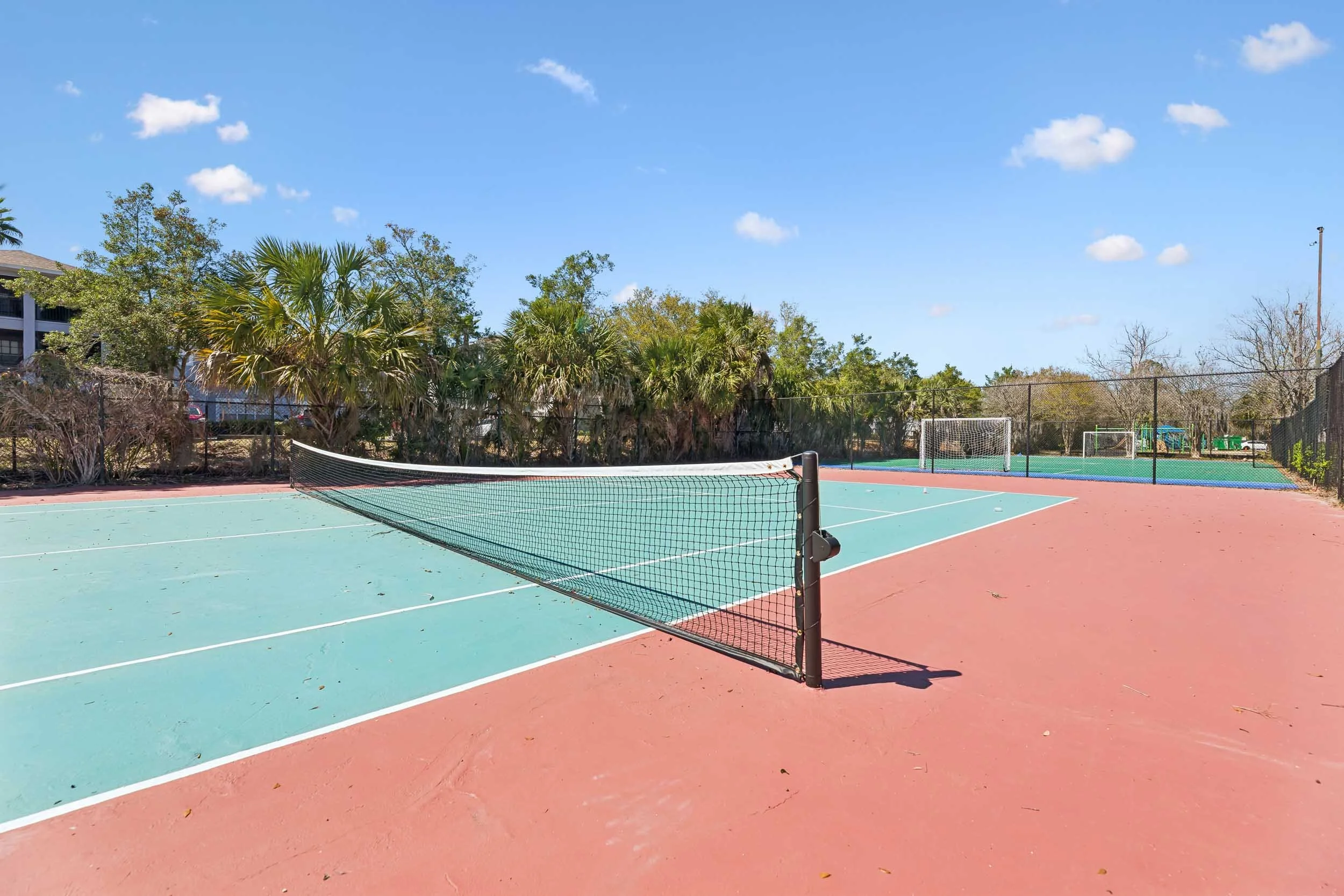 Edenfield Shores | Apartments in Jacksonville, FL | Tennis Court